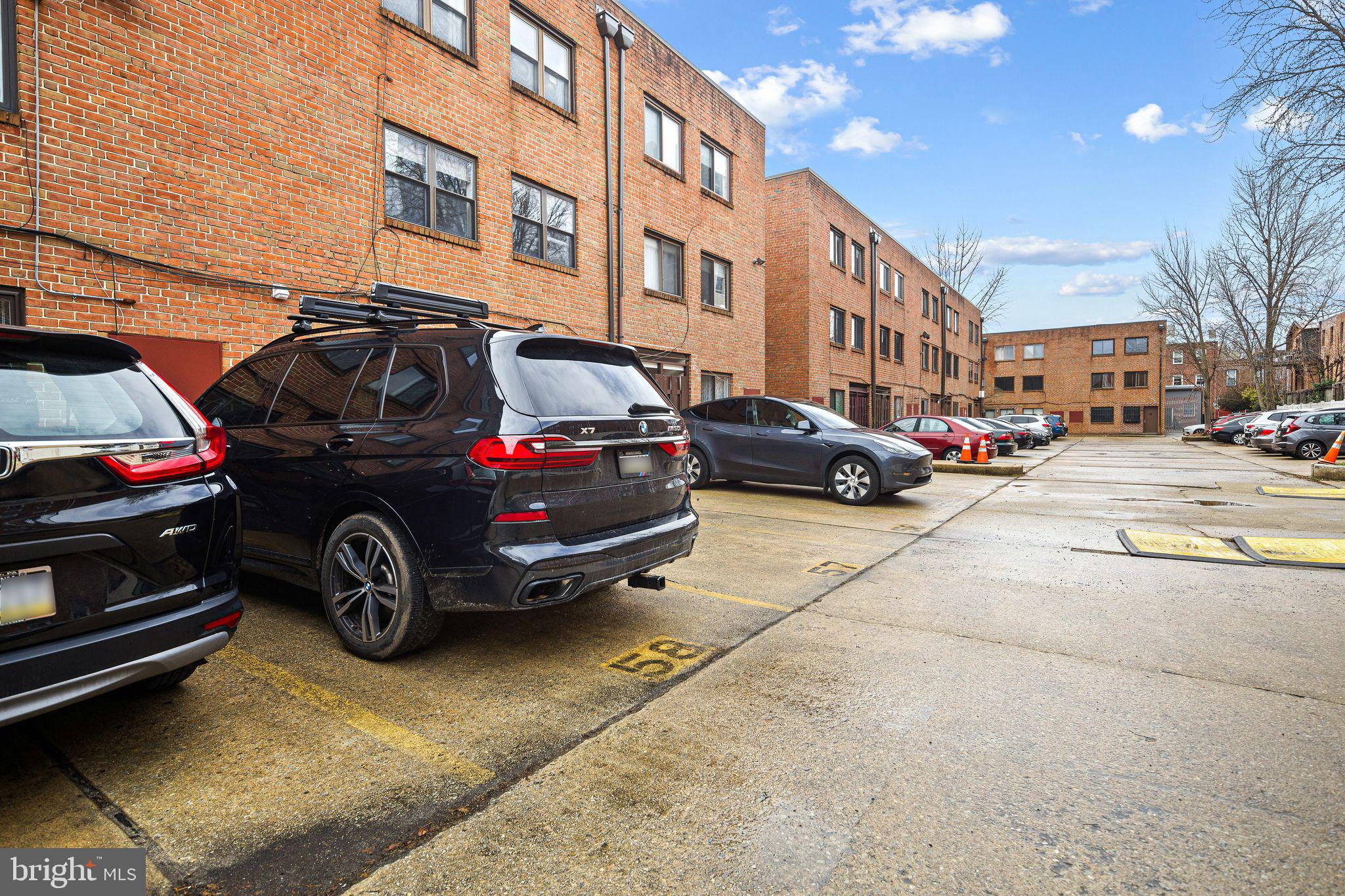 WASHINGTON SQ WEST - Residential