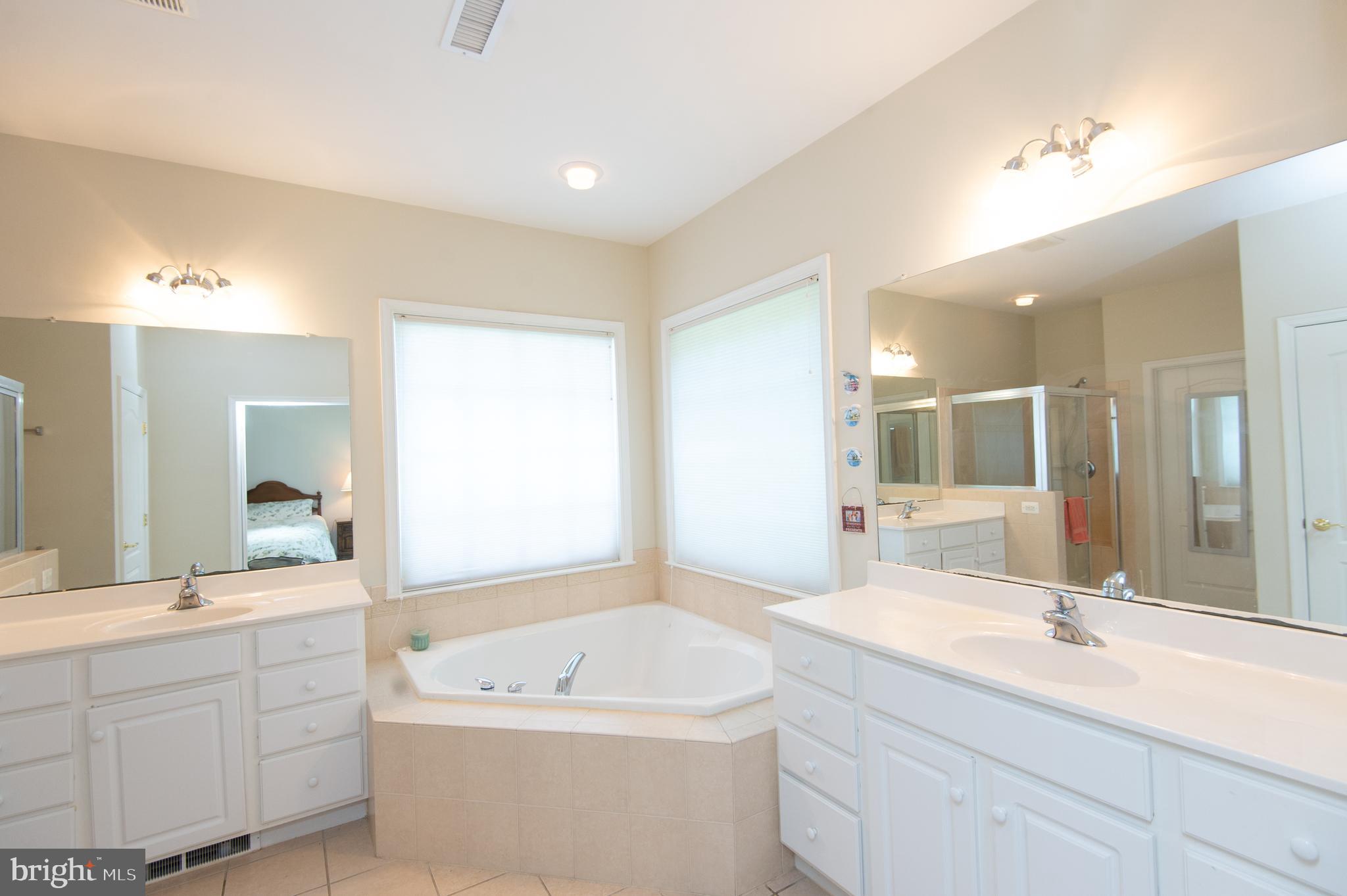 EASTON CLUB EAST - Residential