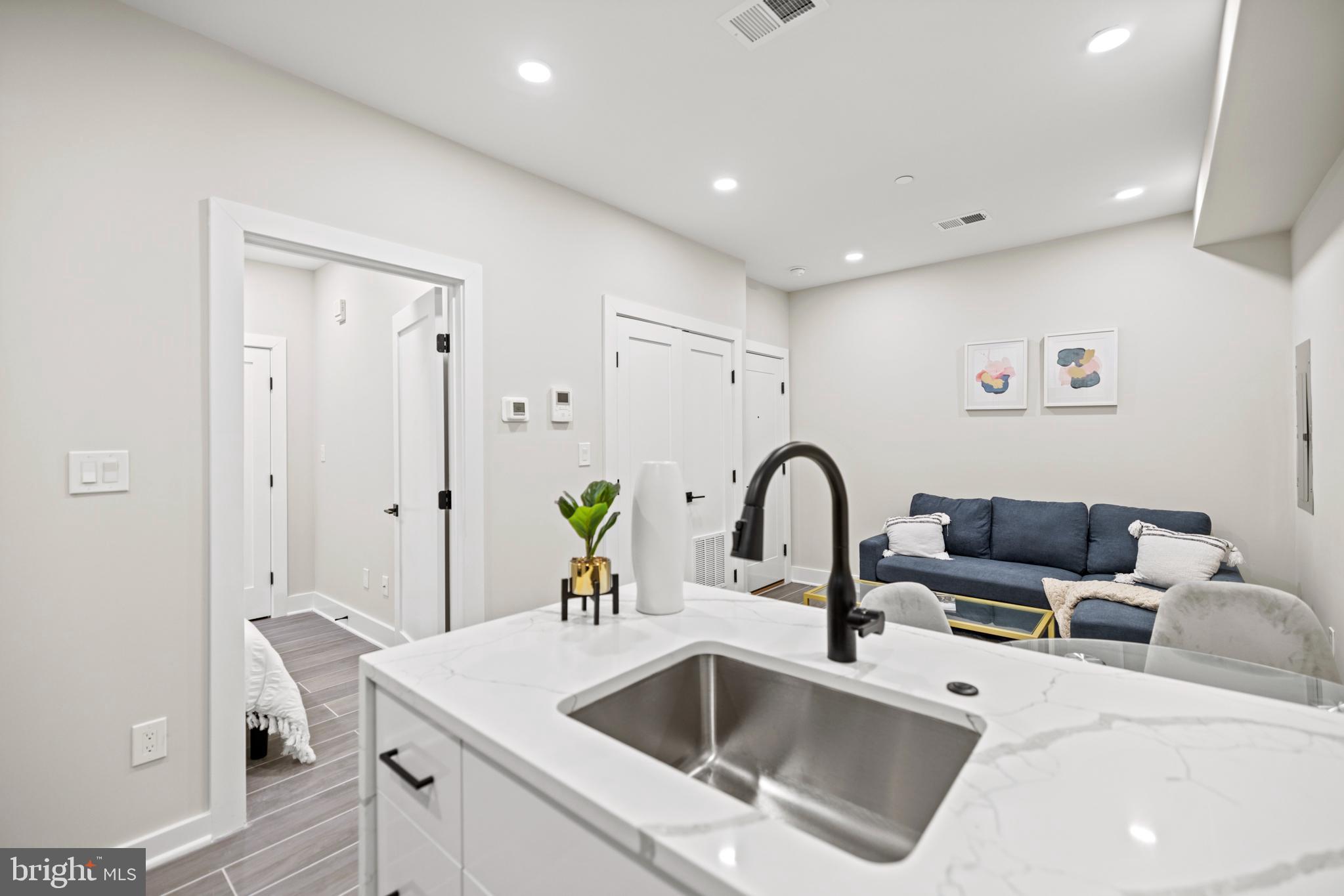 CARVER LANGSTON - Residential