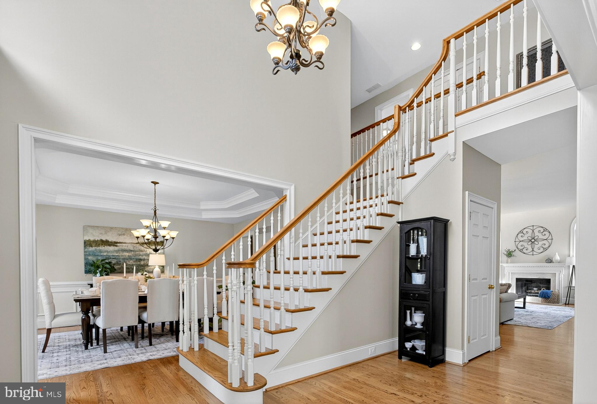 CHERRY CREEK - Residential