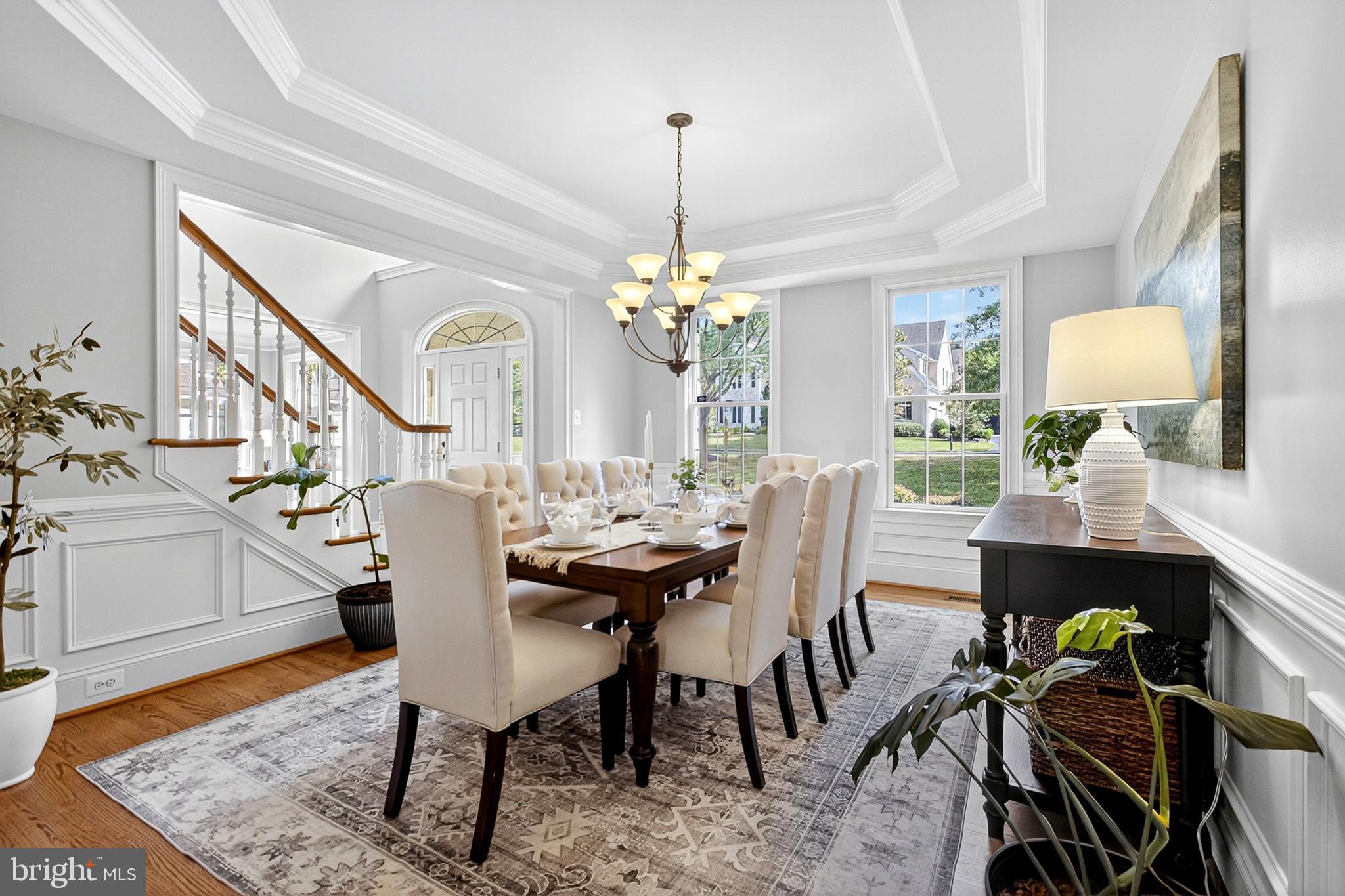 CHERRY CREEK - Residential