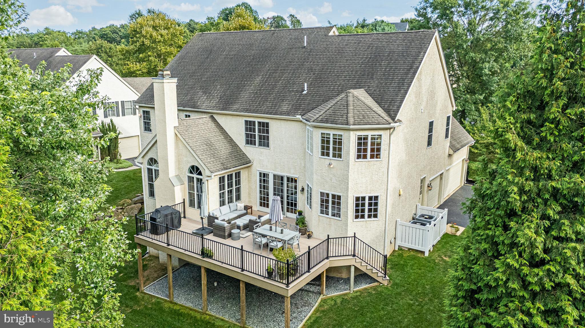 9 W BRANCH LANE