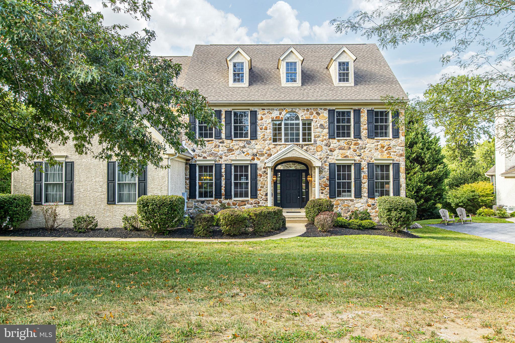 CHERRY CREEK - Residential