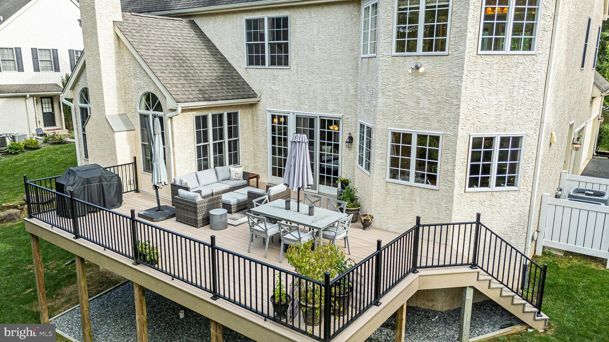 CHERRY CREEK - Residential