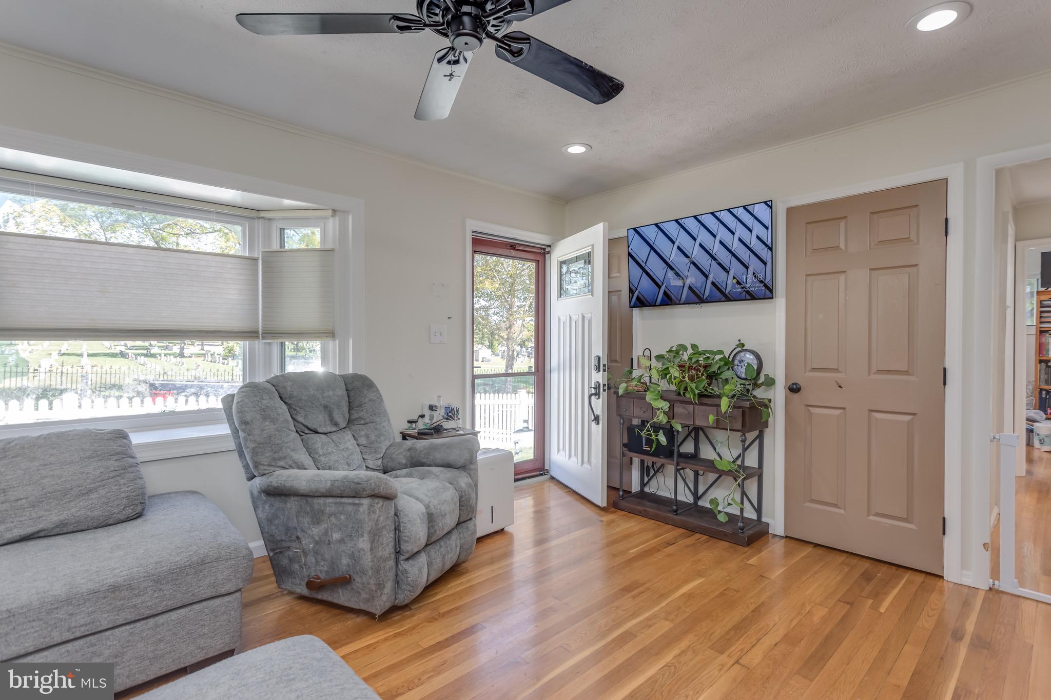 SHAWNEE HEIGHTS - Residential