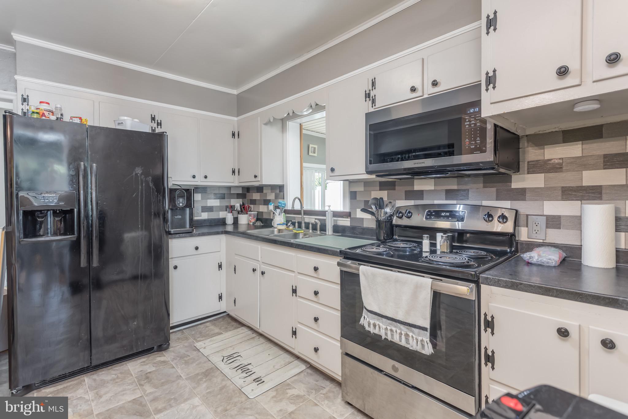 SHAWNEE HEIGHTS - Residential