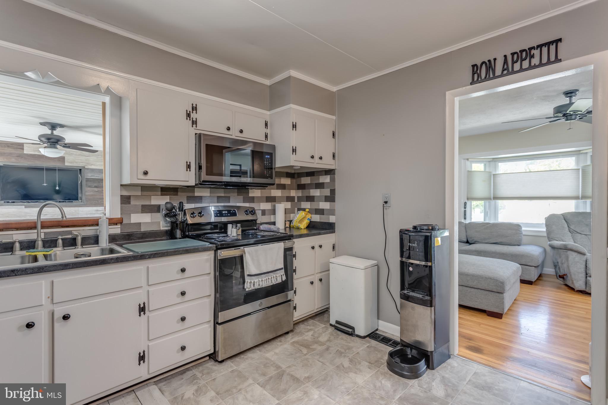 SHAWNEE HEIGHTS - Residential