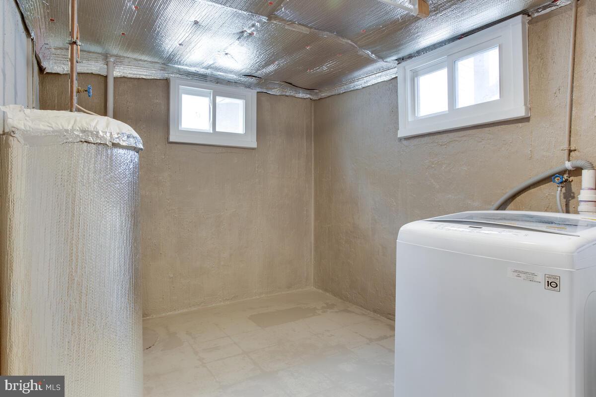 SPINNAKER RUN - Residential