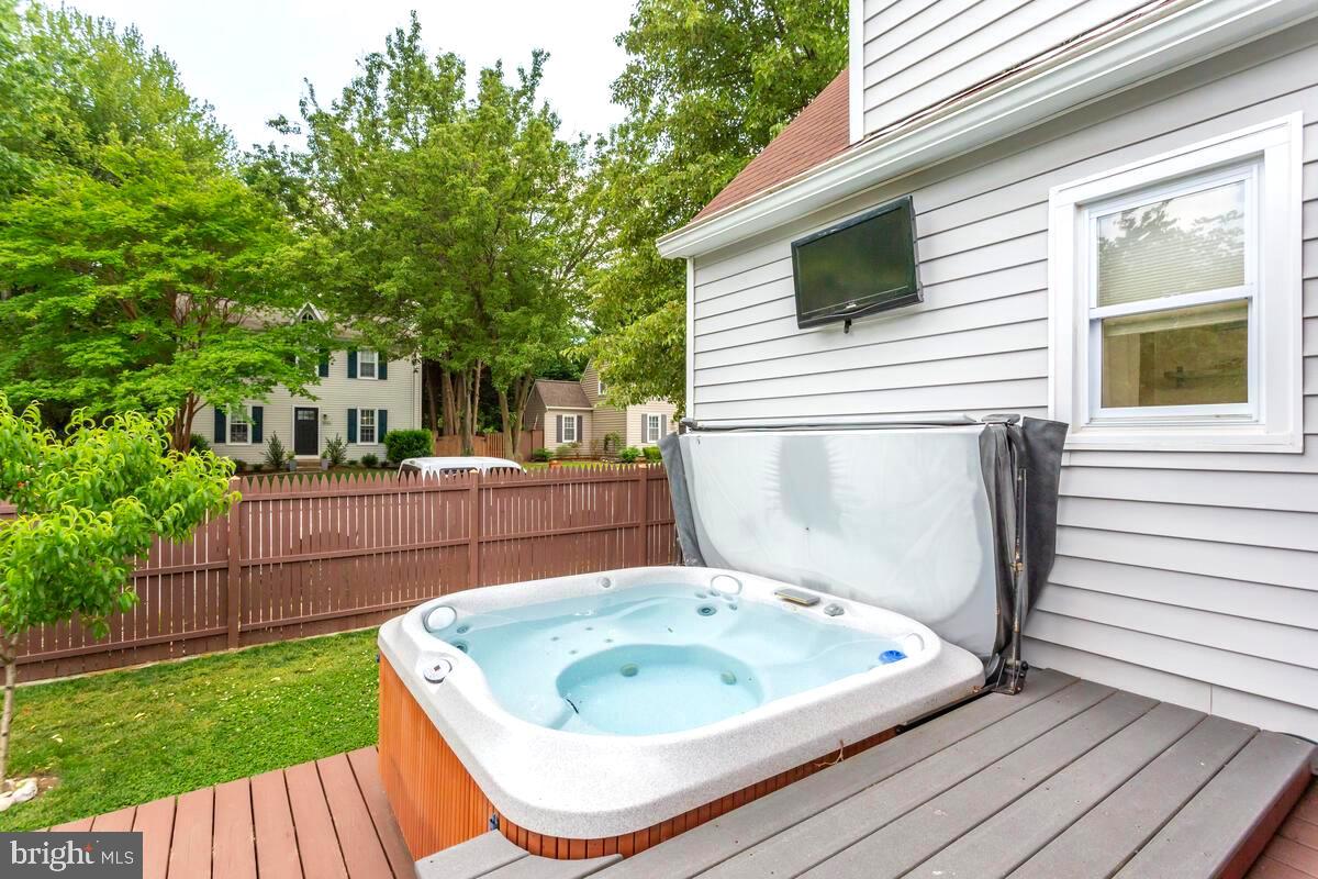 SPINNAKER RUN - Residential