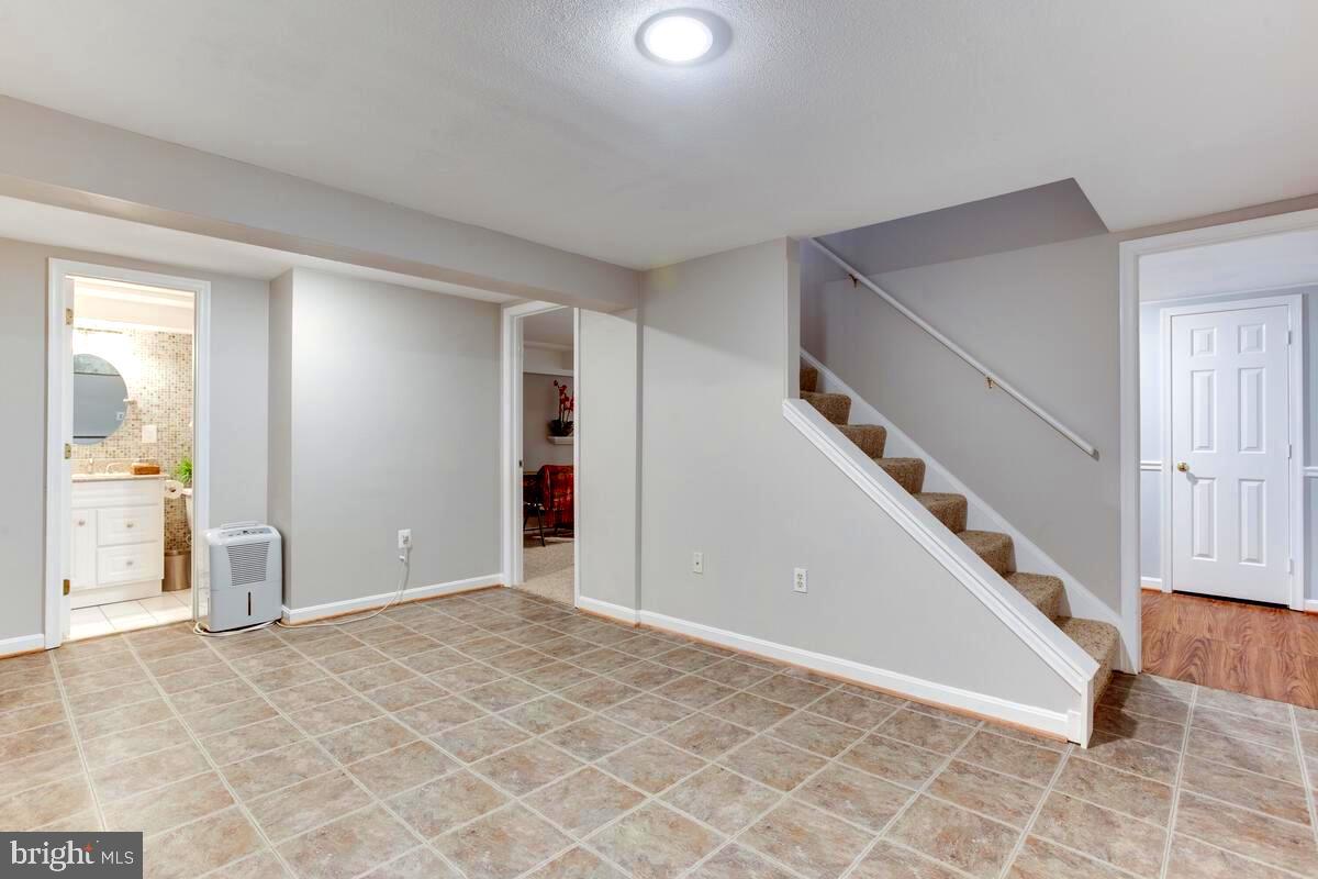 SPINNAKER RUN - Residential