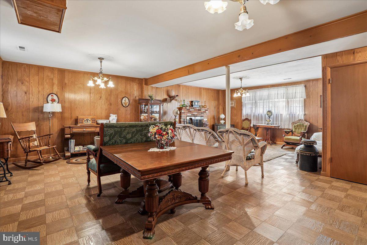 GREENRIDGE ACRES - Residential