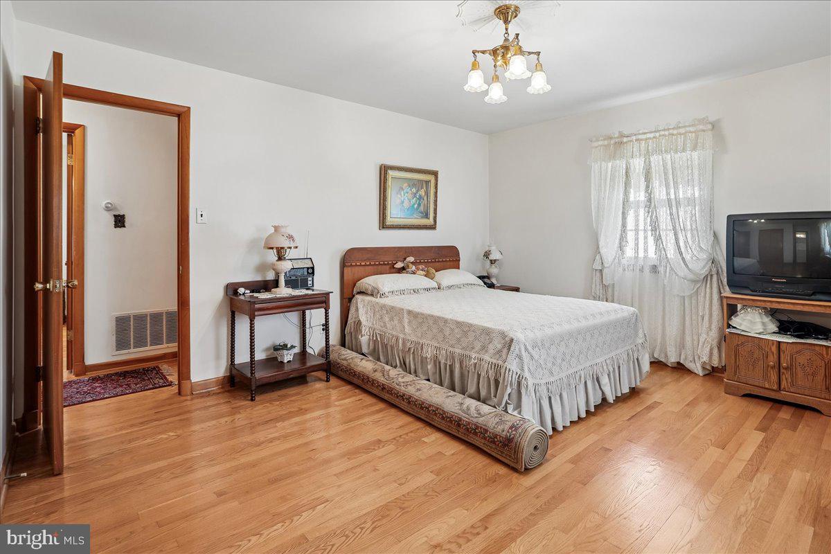 GREENRIDGE ACRES - Residential