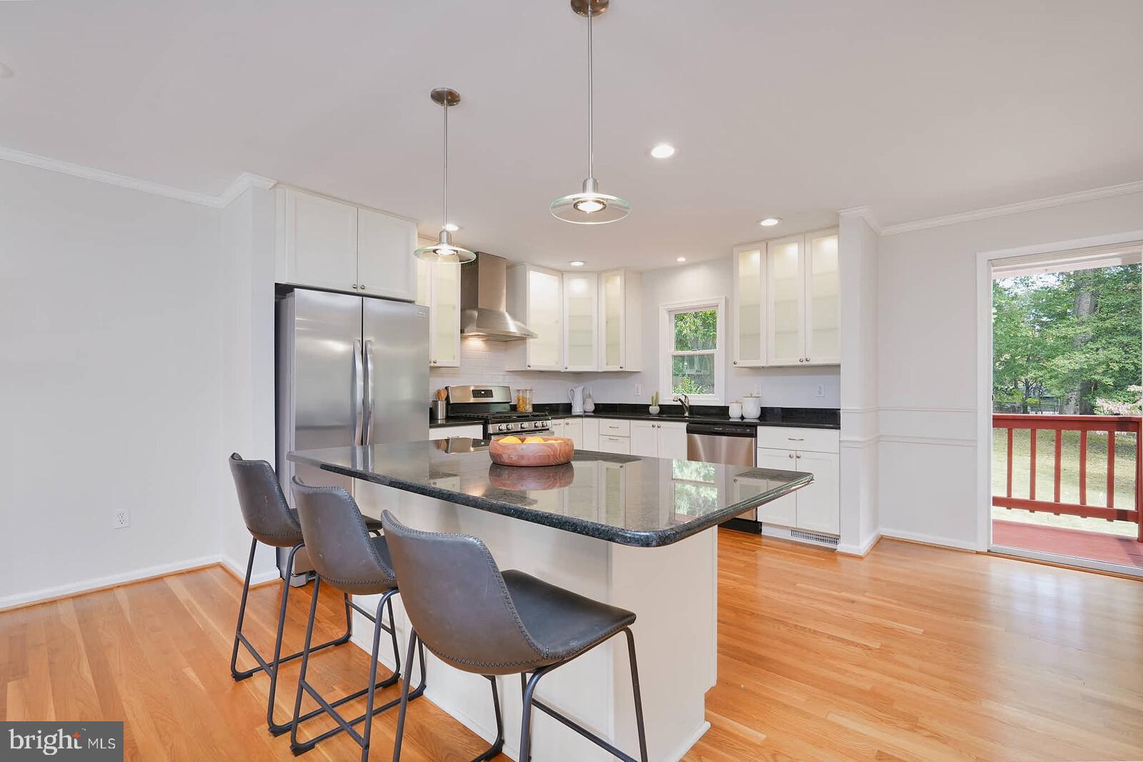 VIENNA WOODS - Residential