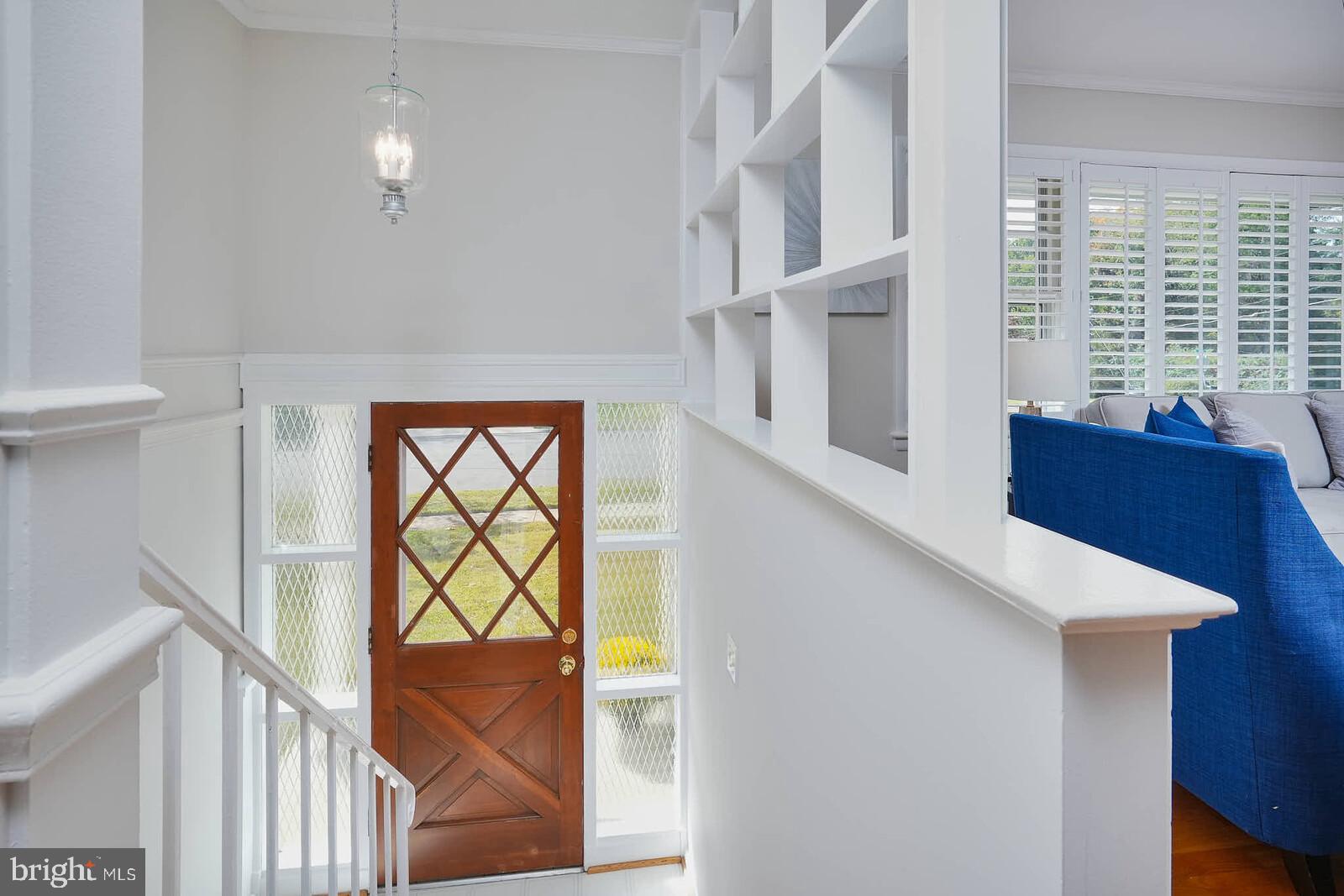 1107 DESALE STREET SW