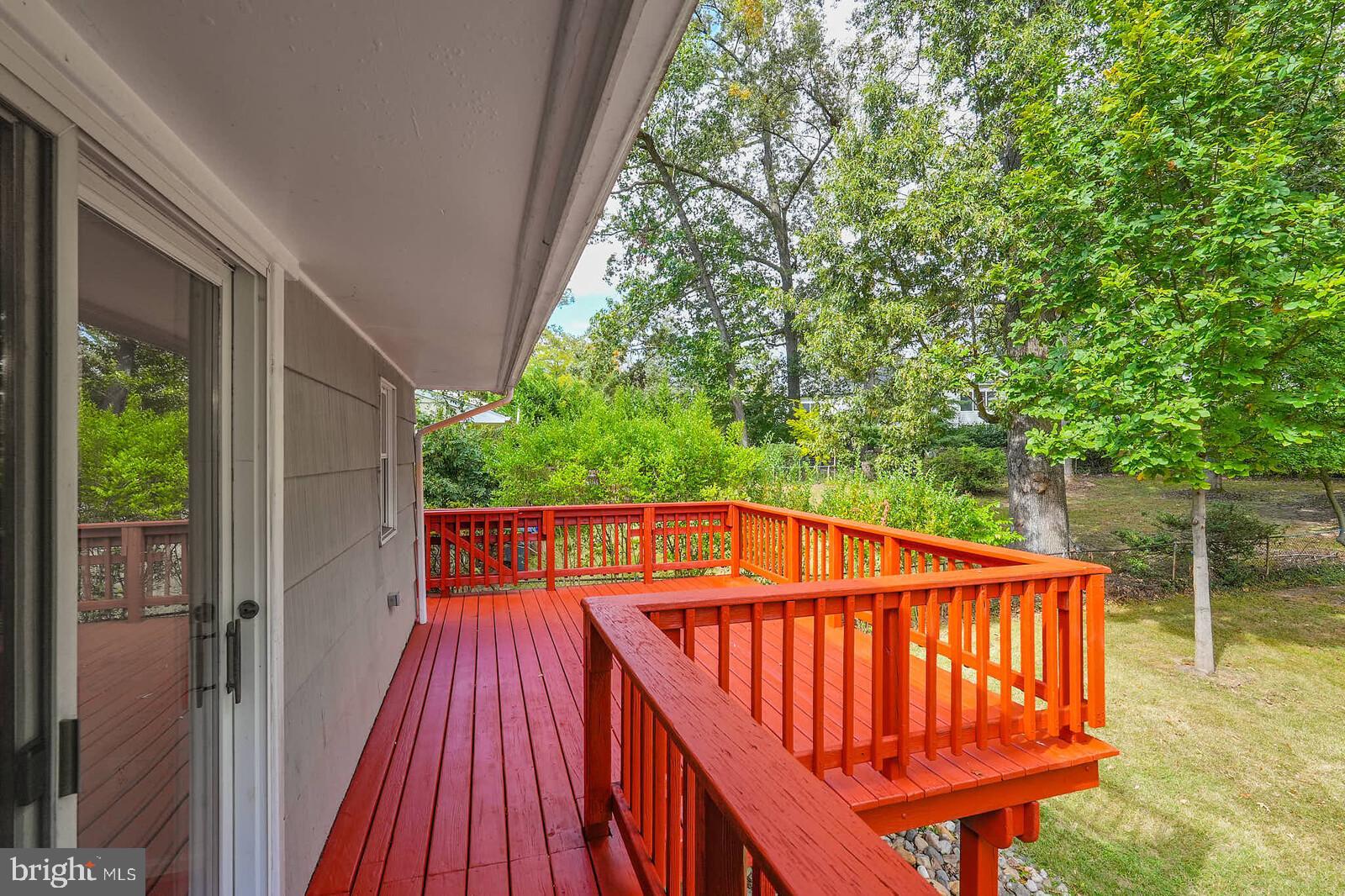 VIENNA WOODS - Residential