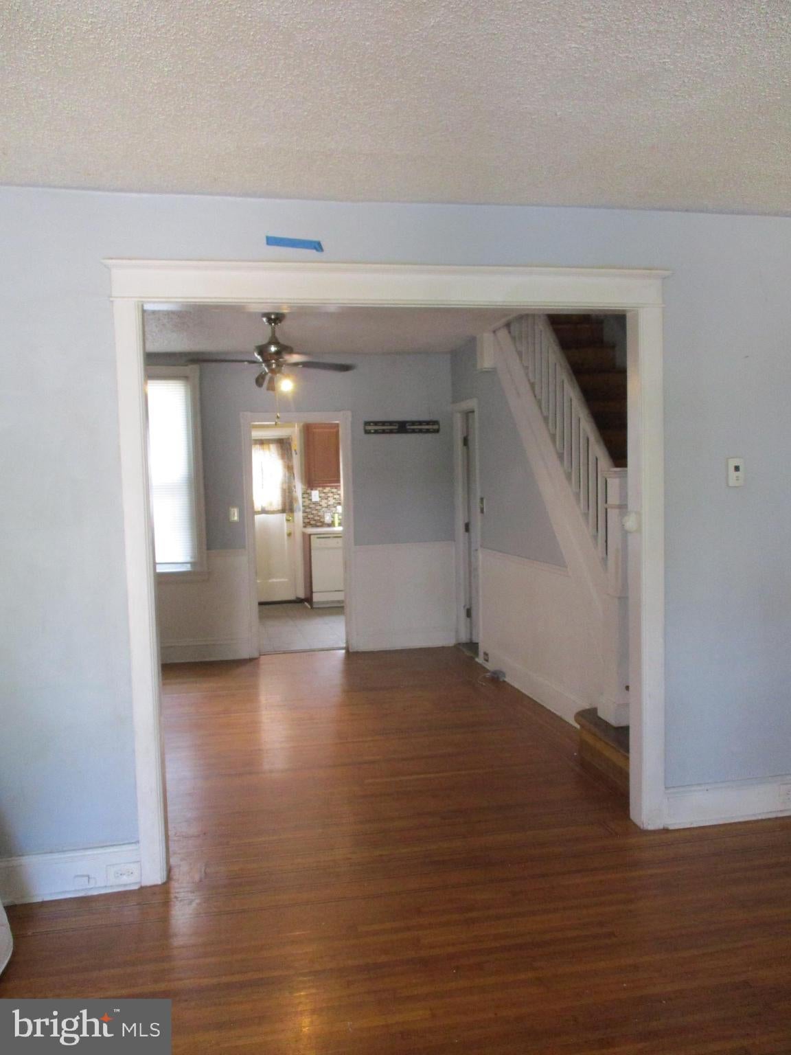 6015 MONTAGUE STREET