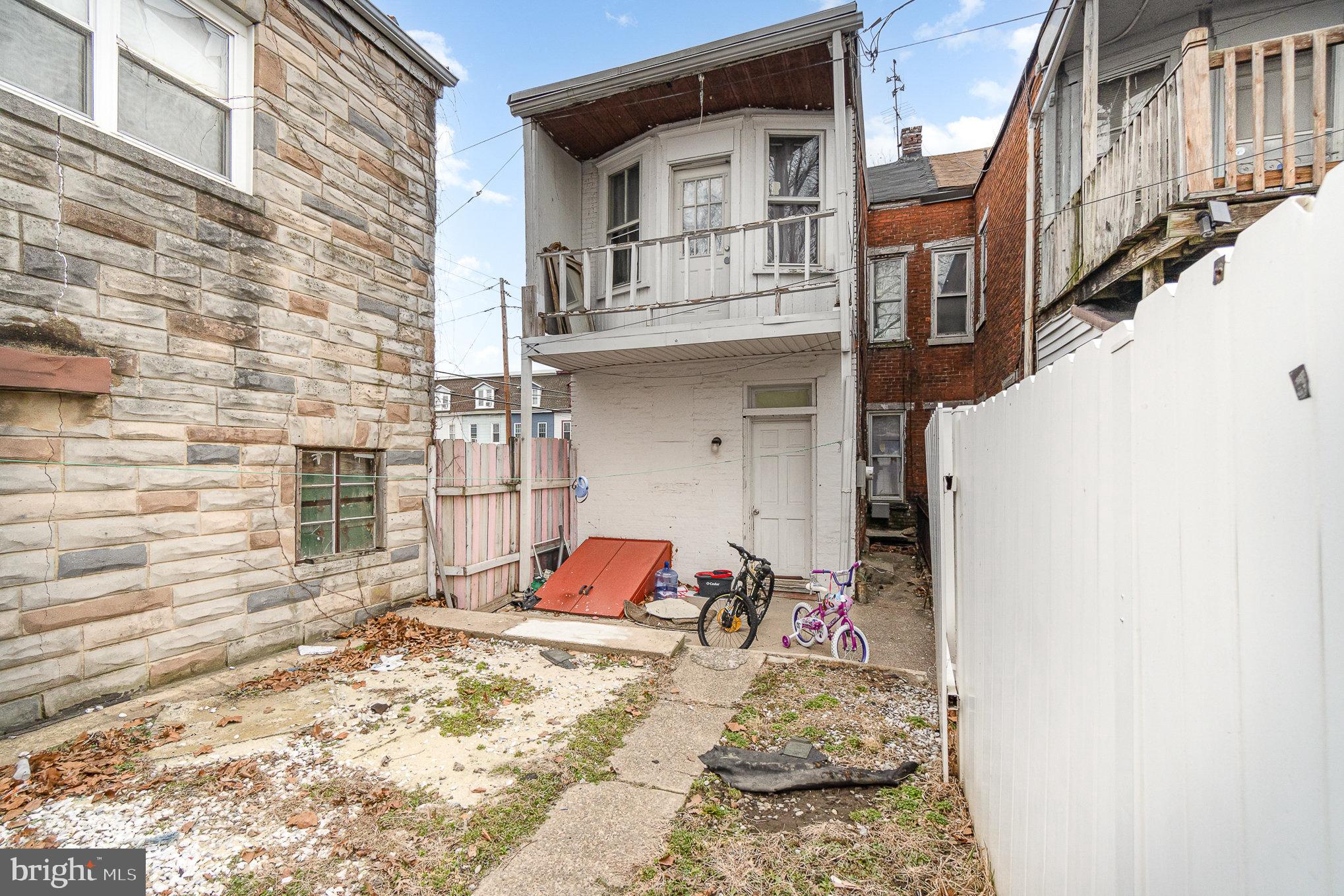 HARRISBURG CITY - Residential