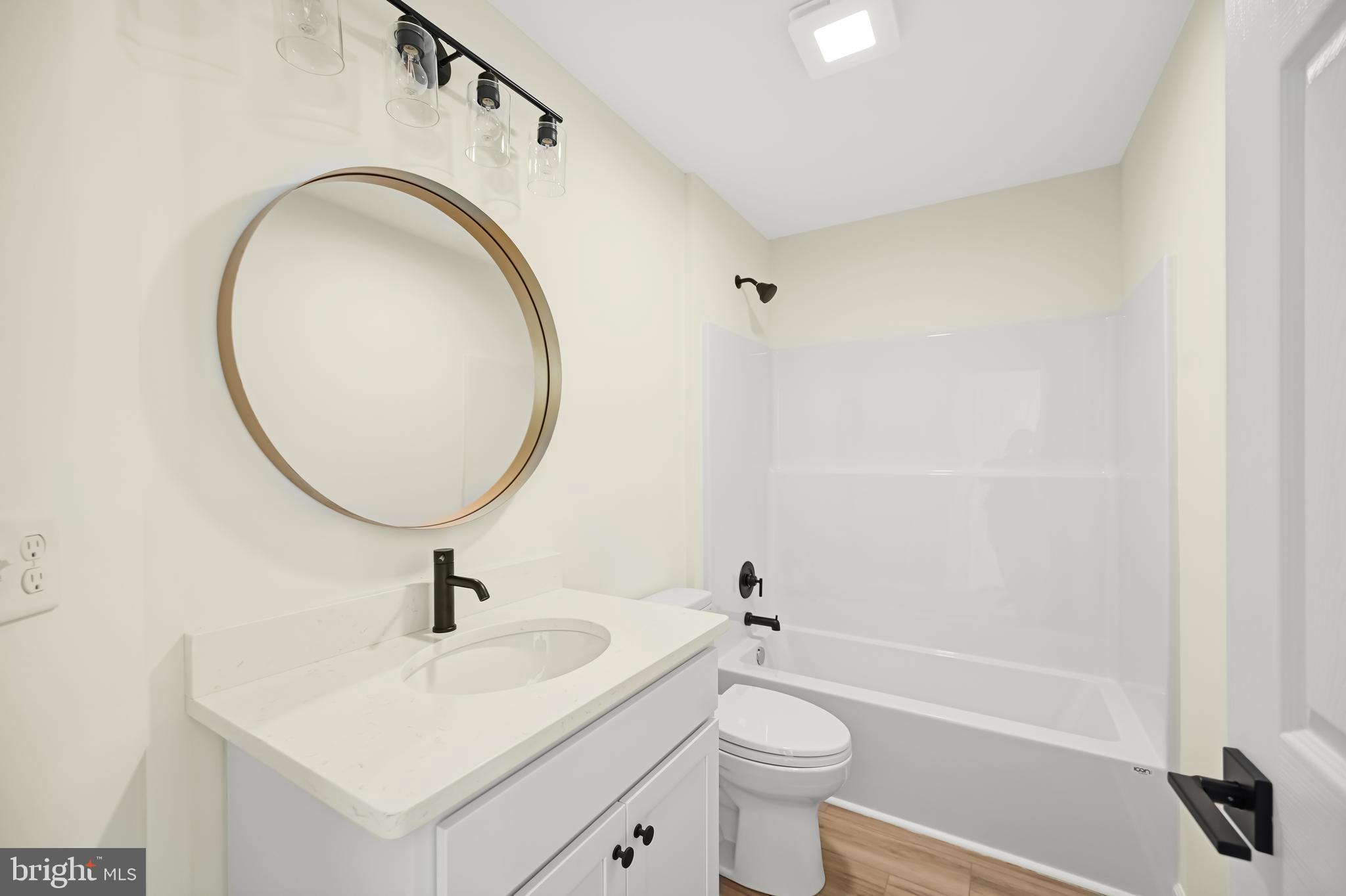 CEDAR POINT - Residential