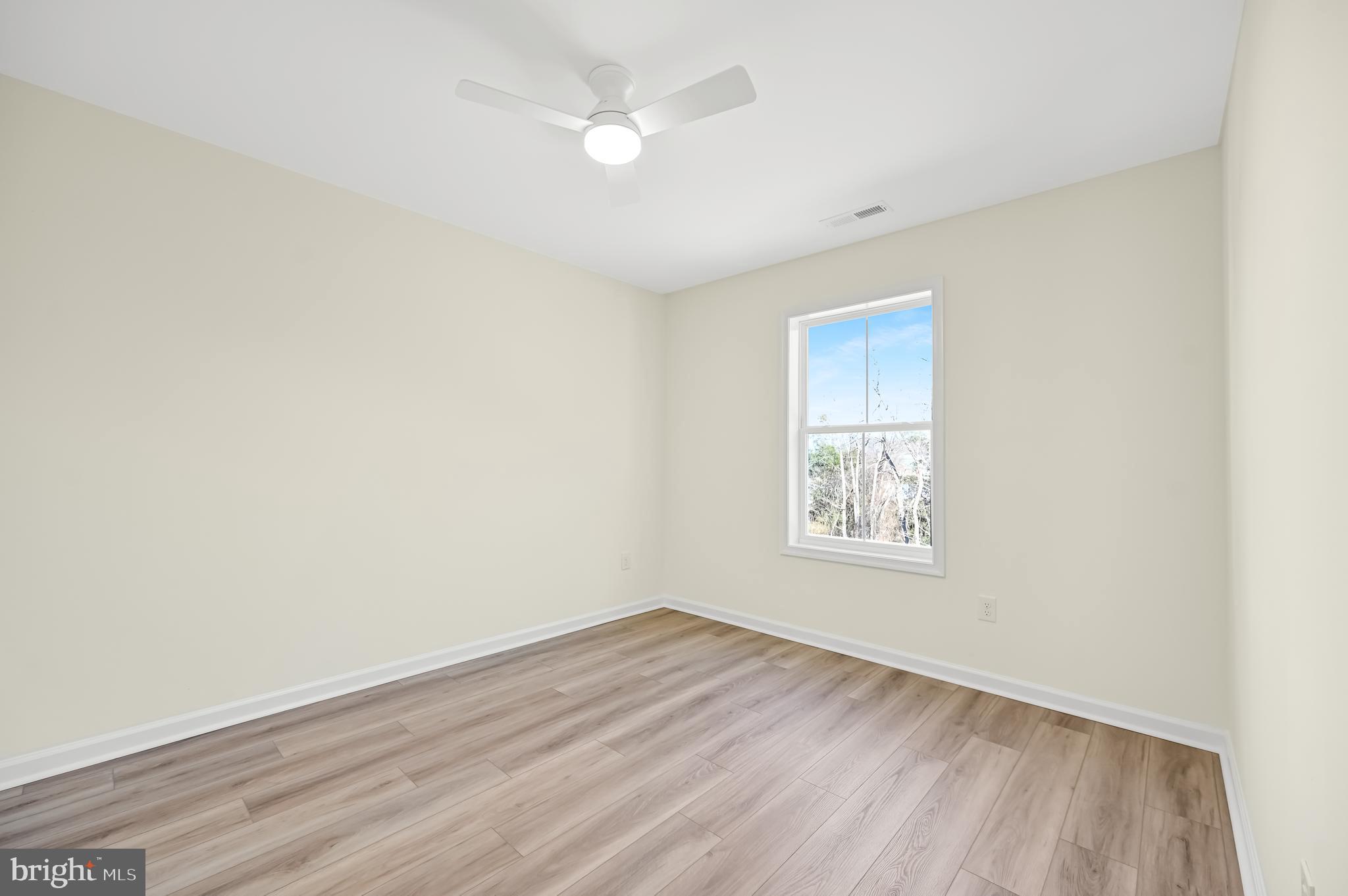 CEDAR POINT - Residential