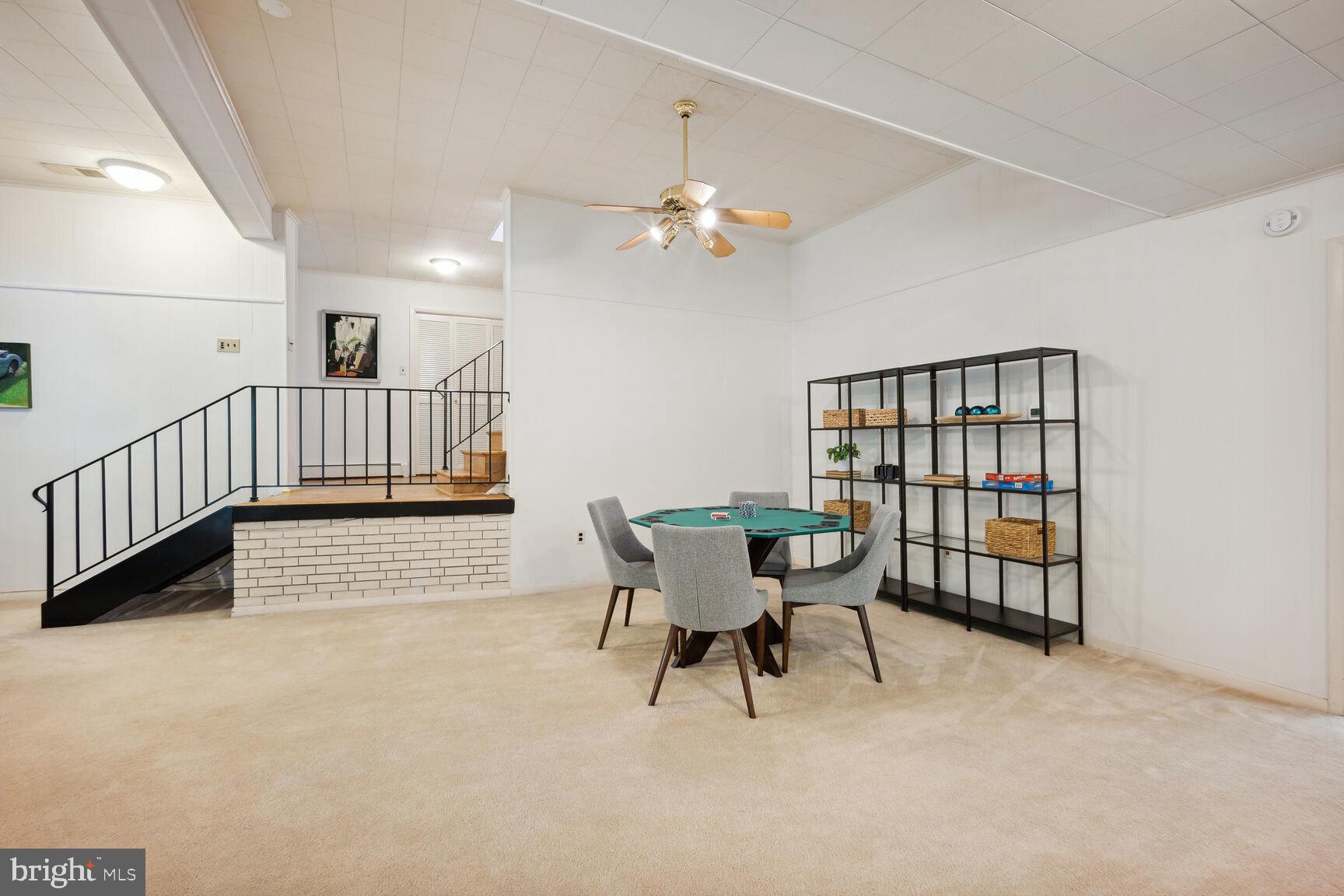 KENWOOD PARK - Residential