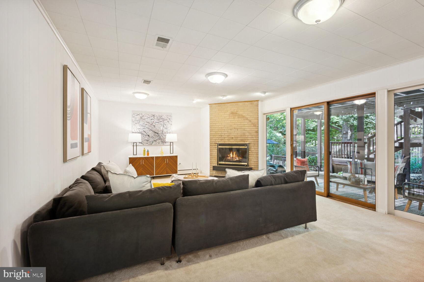 KENWOOD PARK - Residential