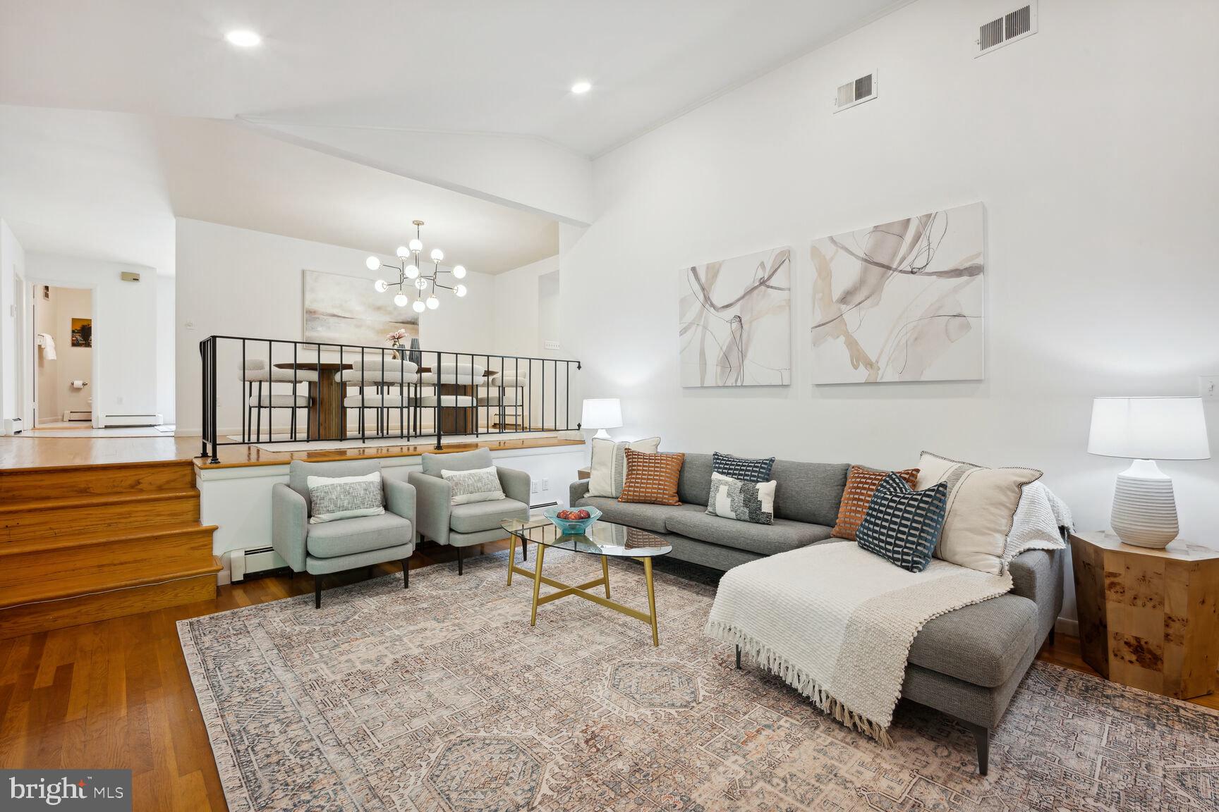 KENWOOD PARK - Residential