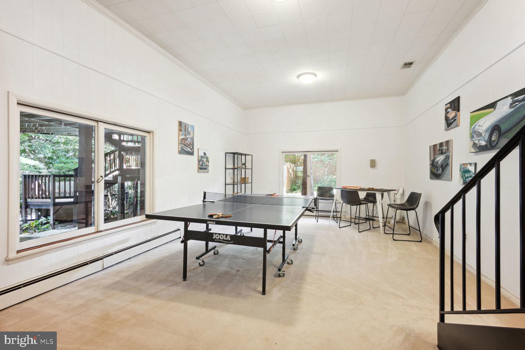 KENWOOD PARK - Residential