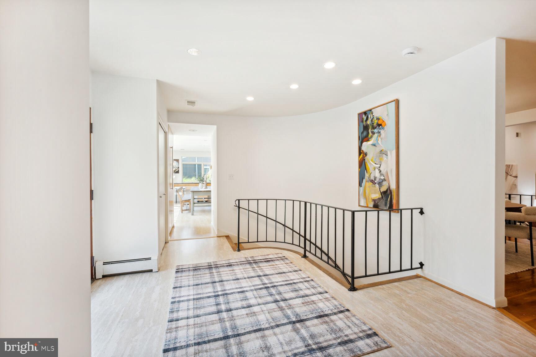 KENWOOD PARK - Residential