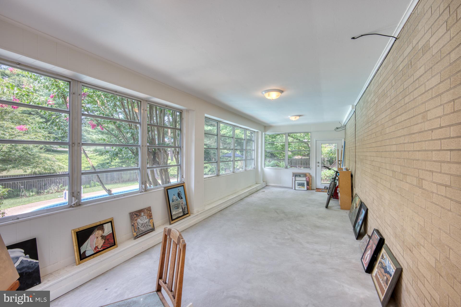 KENWOOD PARK - Residential