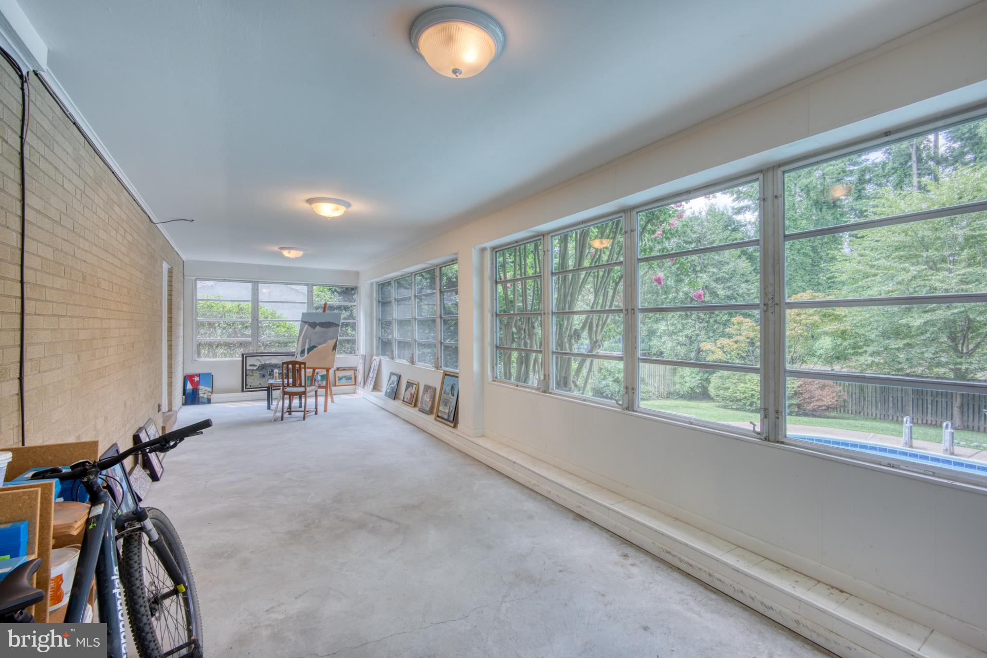 KENWOOD PARK - Residential