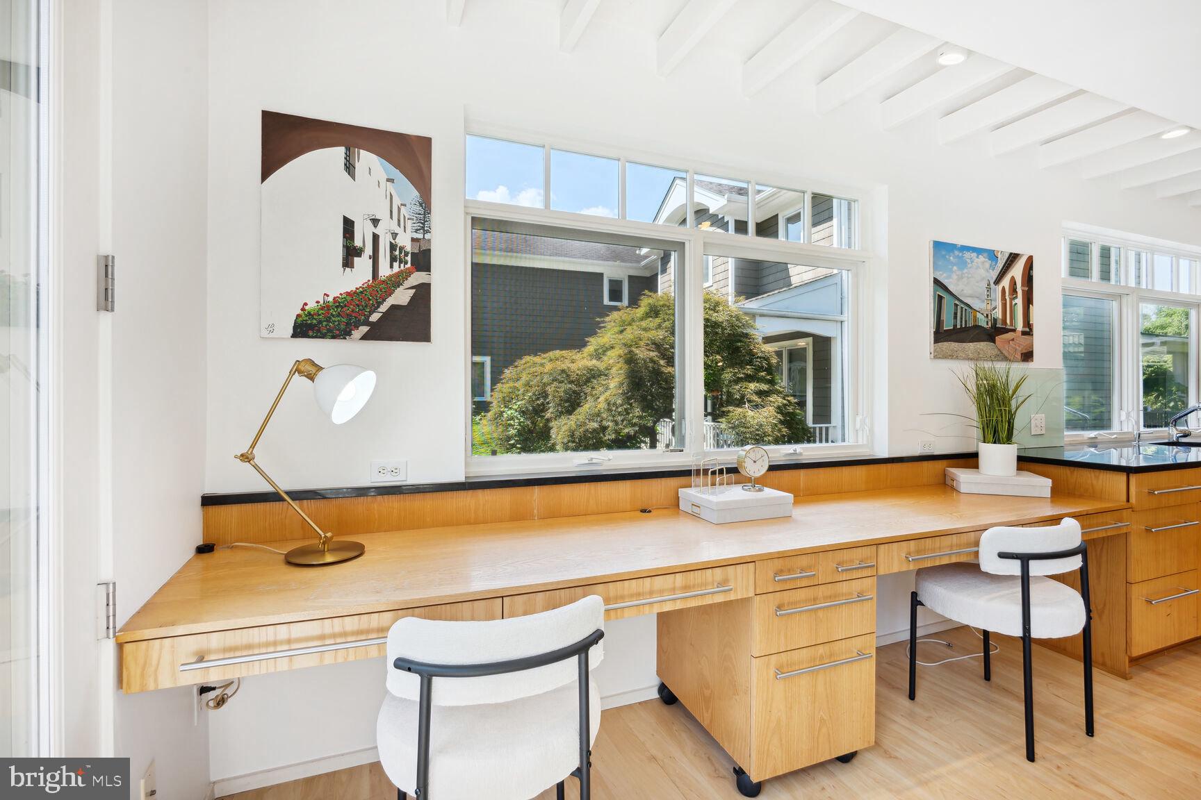 KENWOOD PARK - Residential