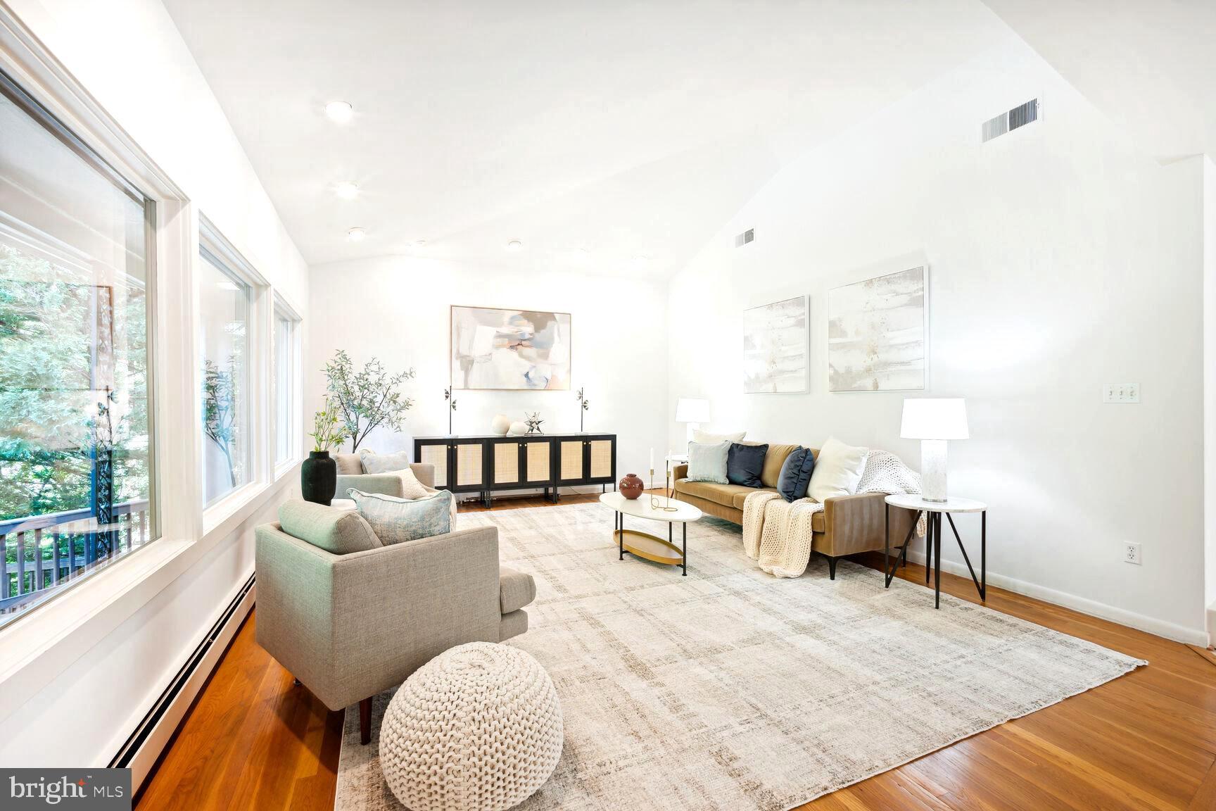 KENWOOD PARK - Residential