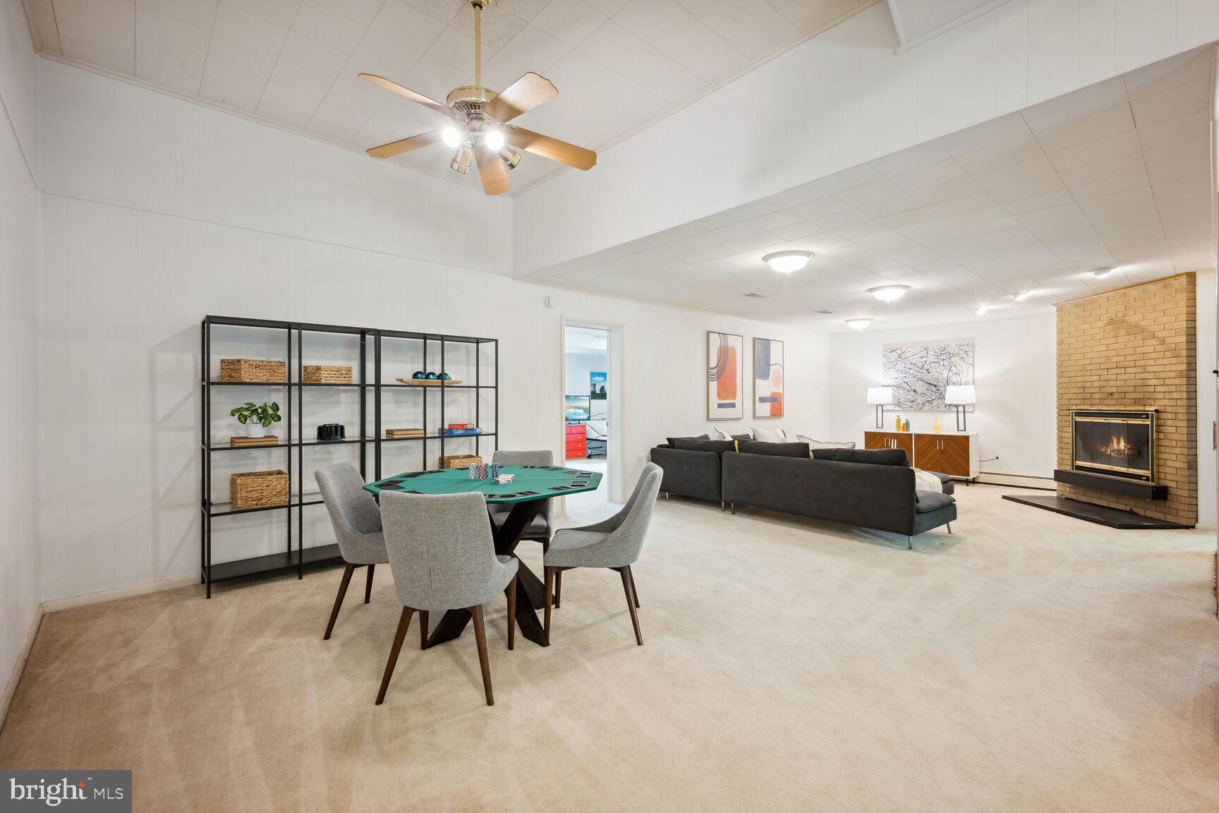 KENWOOD PARK - Residential