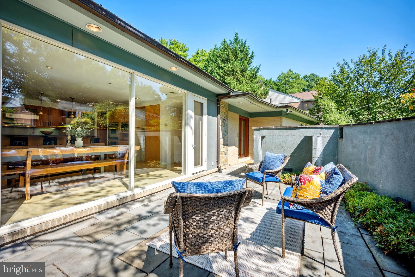 KENWOOD PARK - Residential