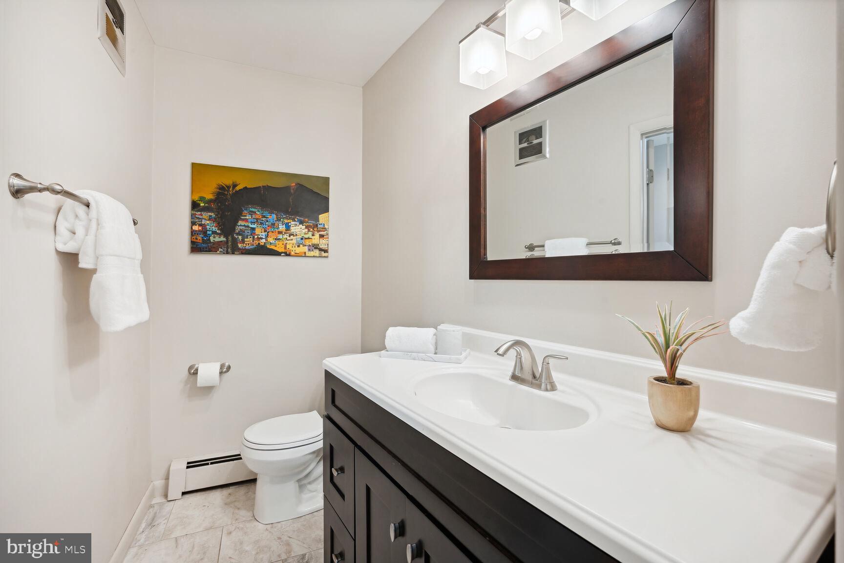 KENWOOD PARK - Residential