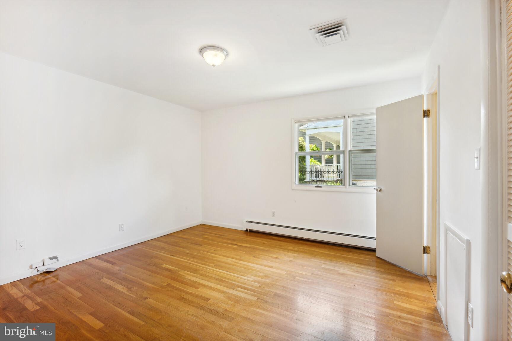 KENWOOD PARK - Residential