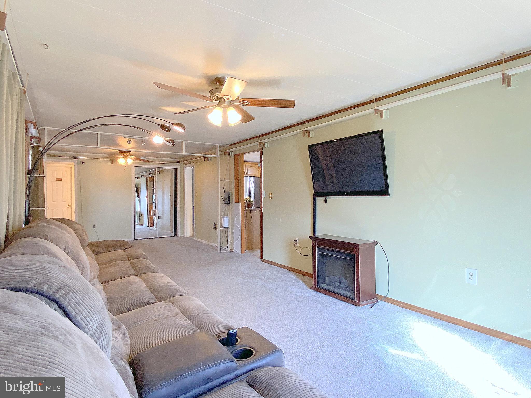 CHESAPEAKE TERRACE - Residential