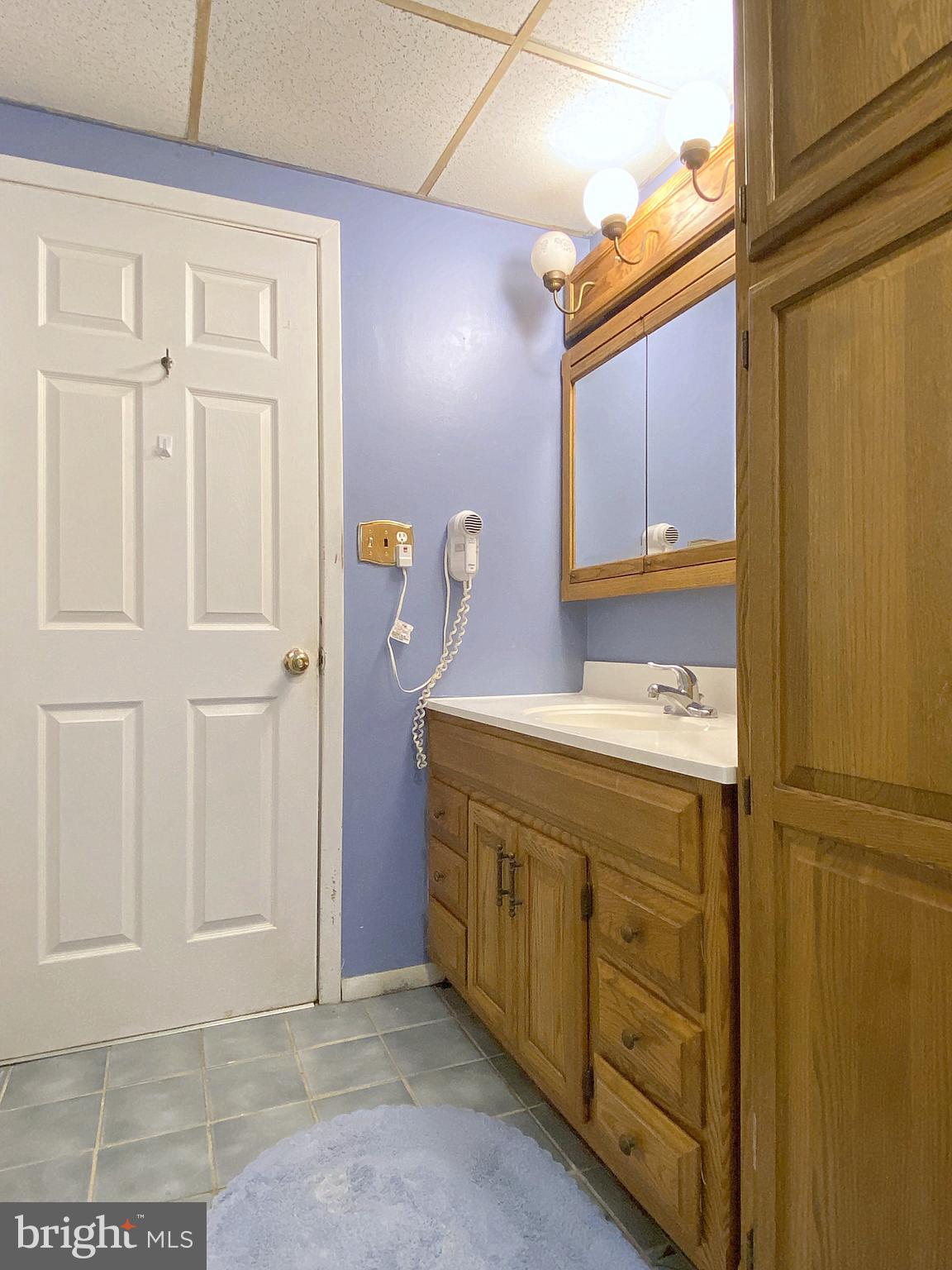 CHESAPEAKE TERRACE - Residential