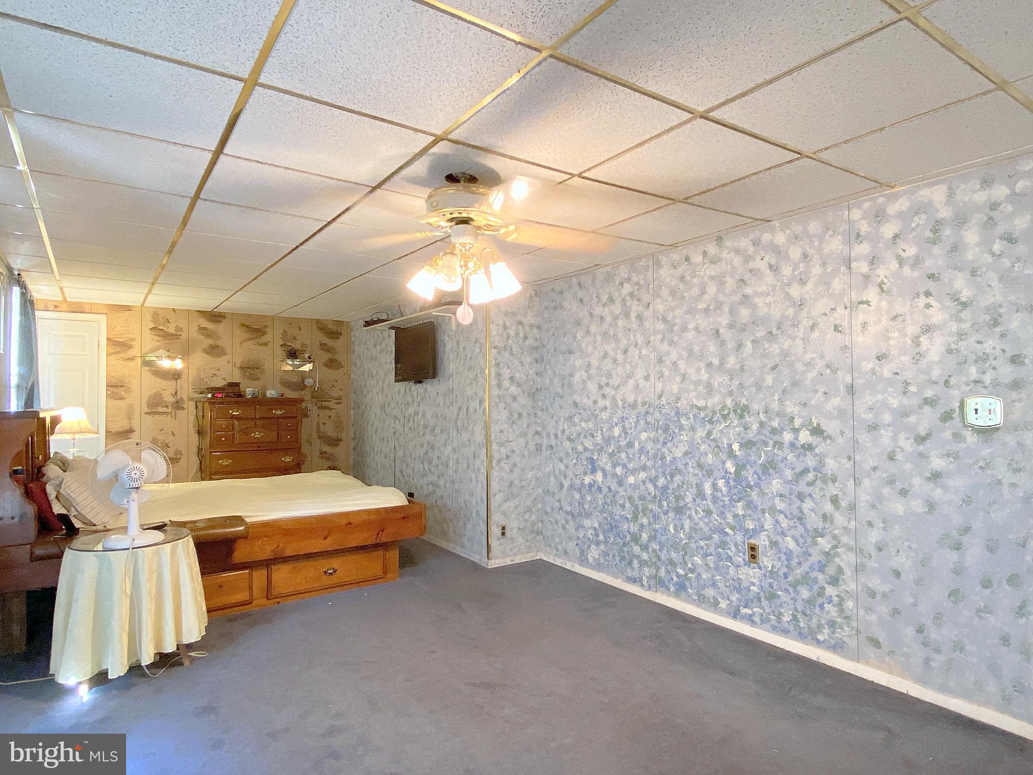 CHESAPEAKE TERRACE - Residential