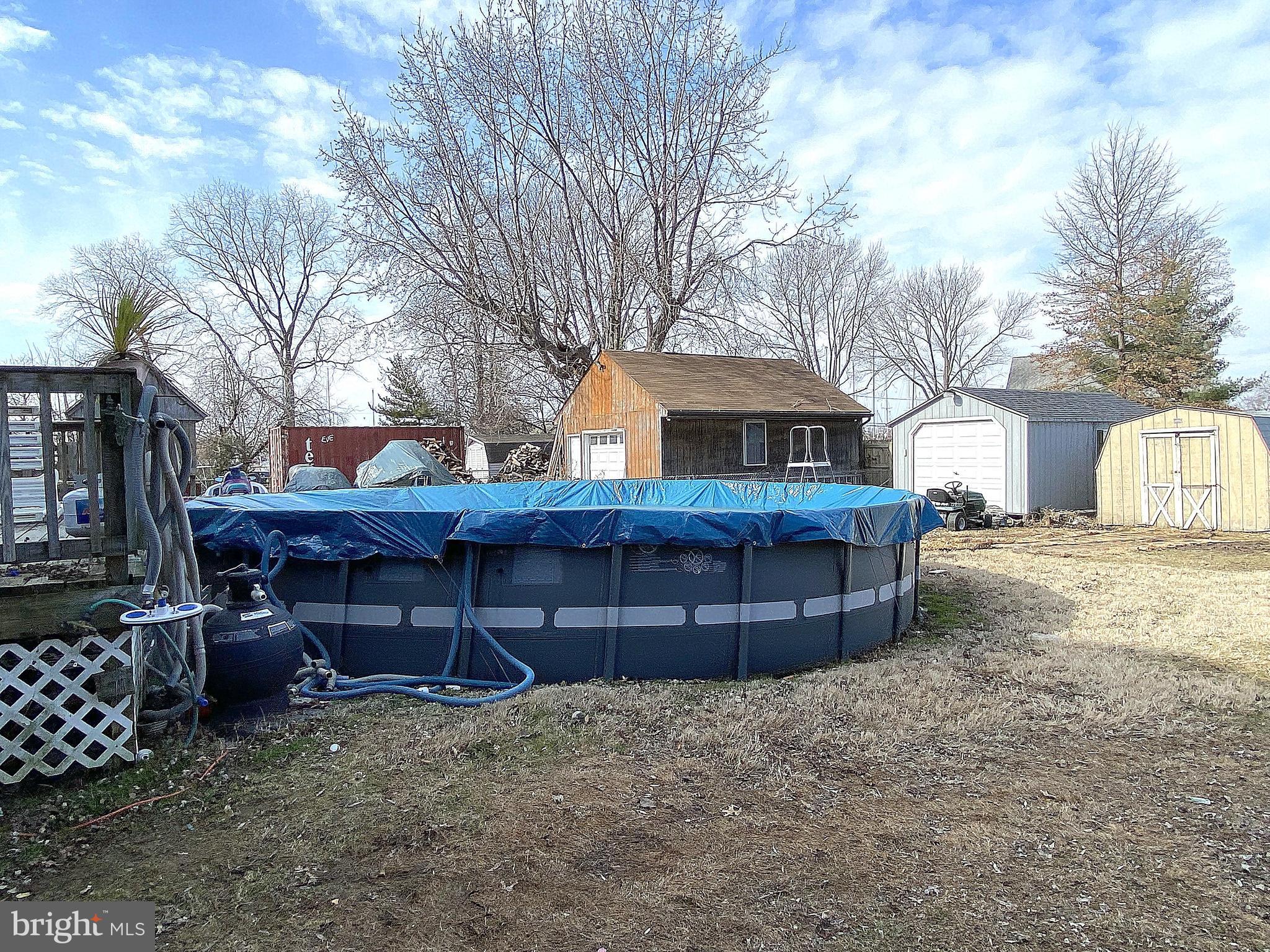 CHESAPEAKE TERRACE - Residential