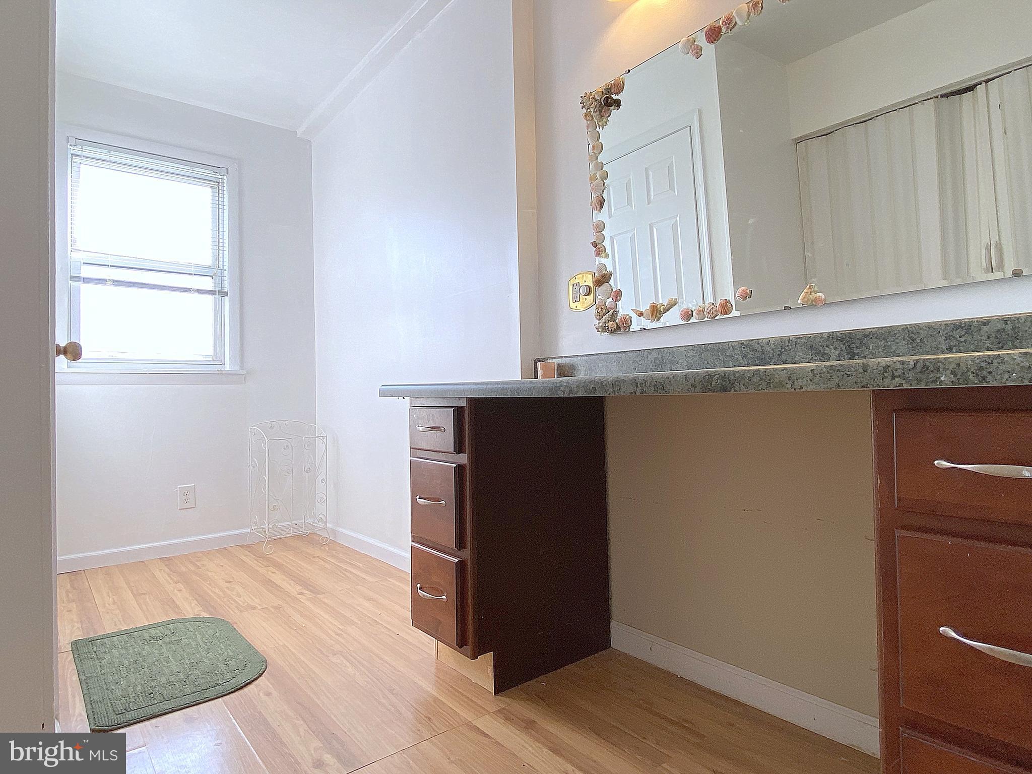 CHESAPEAKE TERRACE - Residential