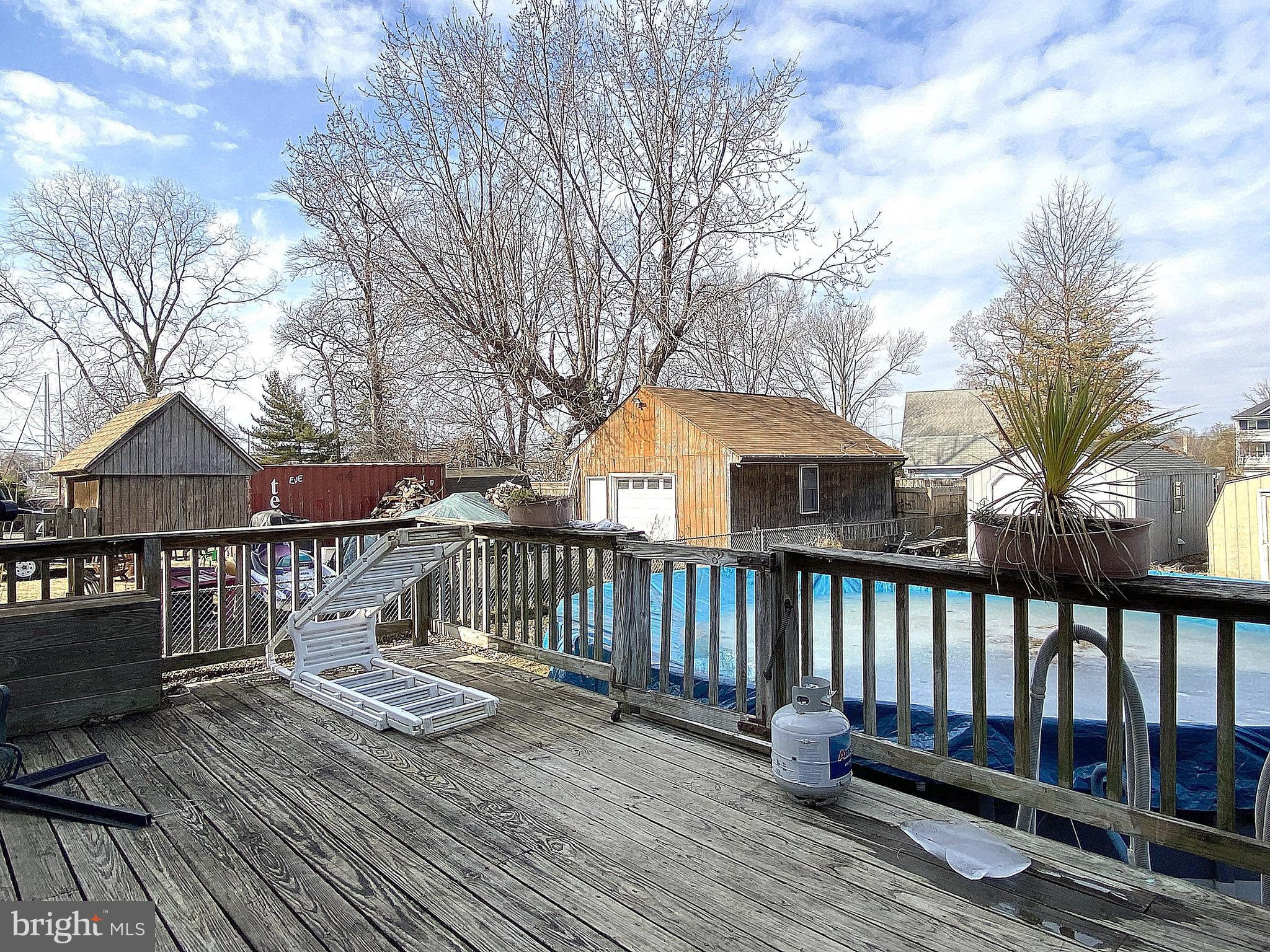 CHESAPEAKE TERRACE - Residential