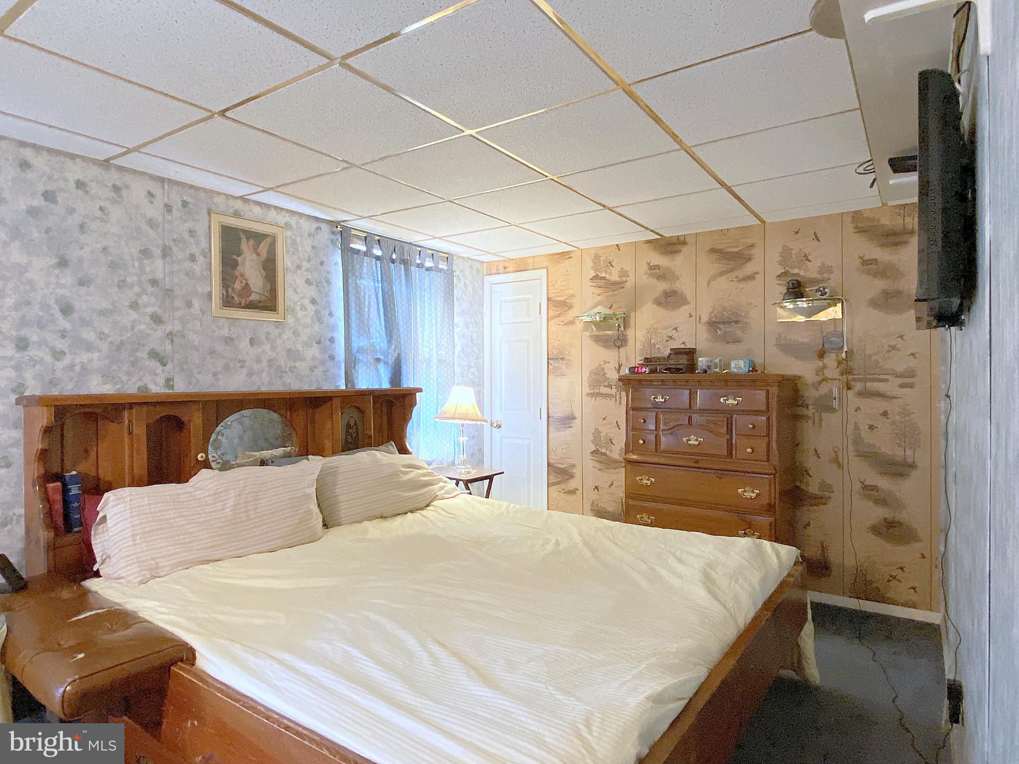 CHESAPEAKE TERRACE - Residential