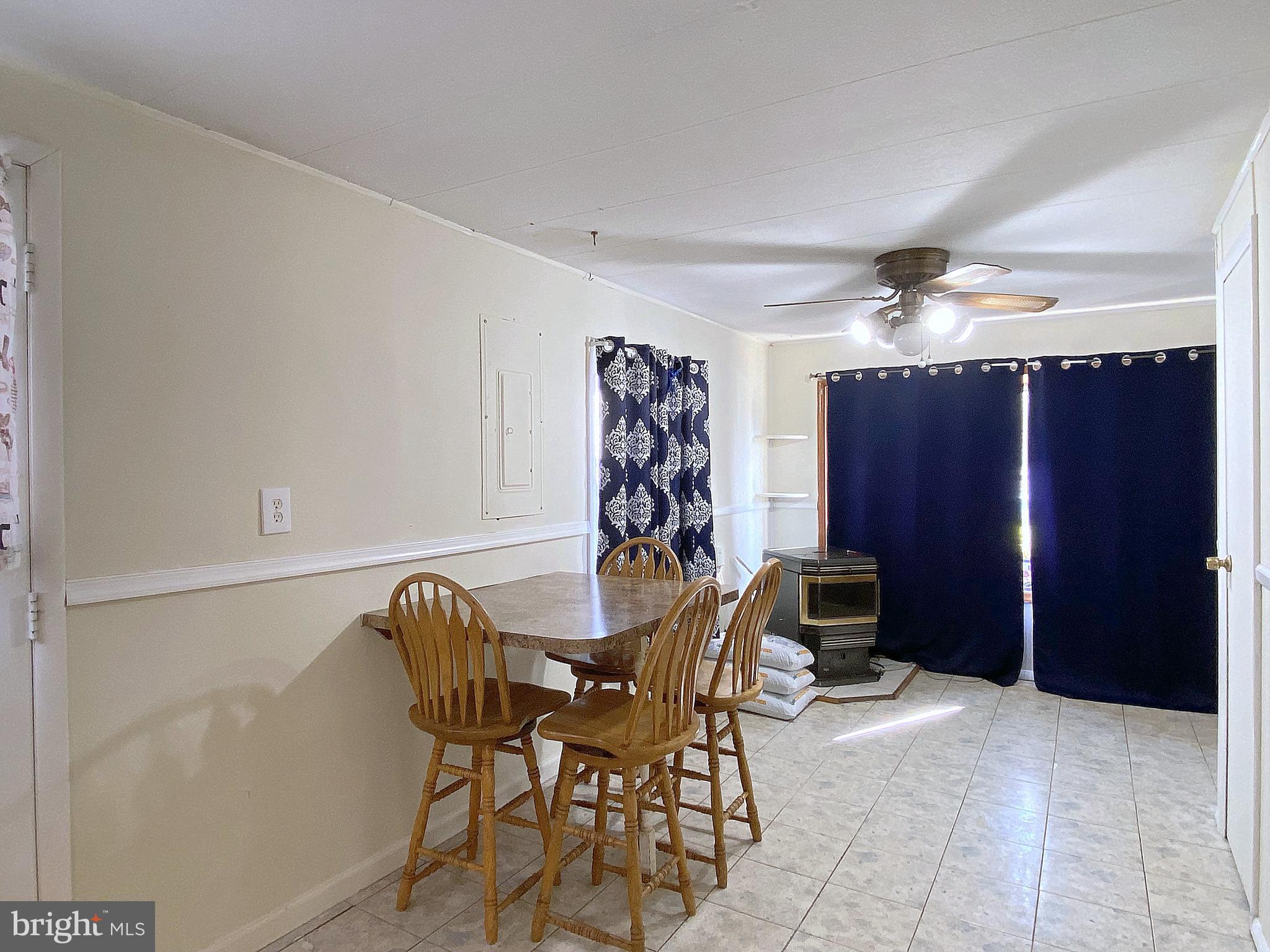 CHESAPEAKE TERRACE - Residential