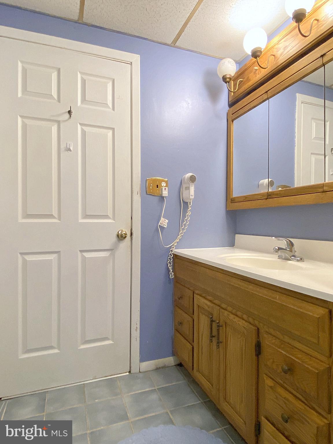 CHESAPEAKE TERRACE - Residential