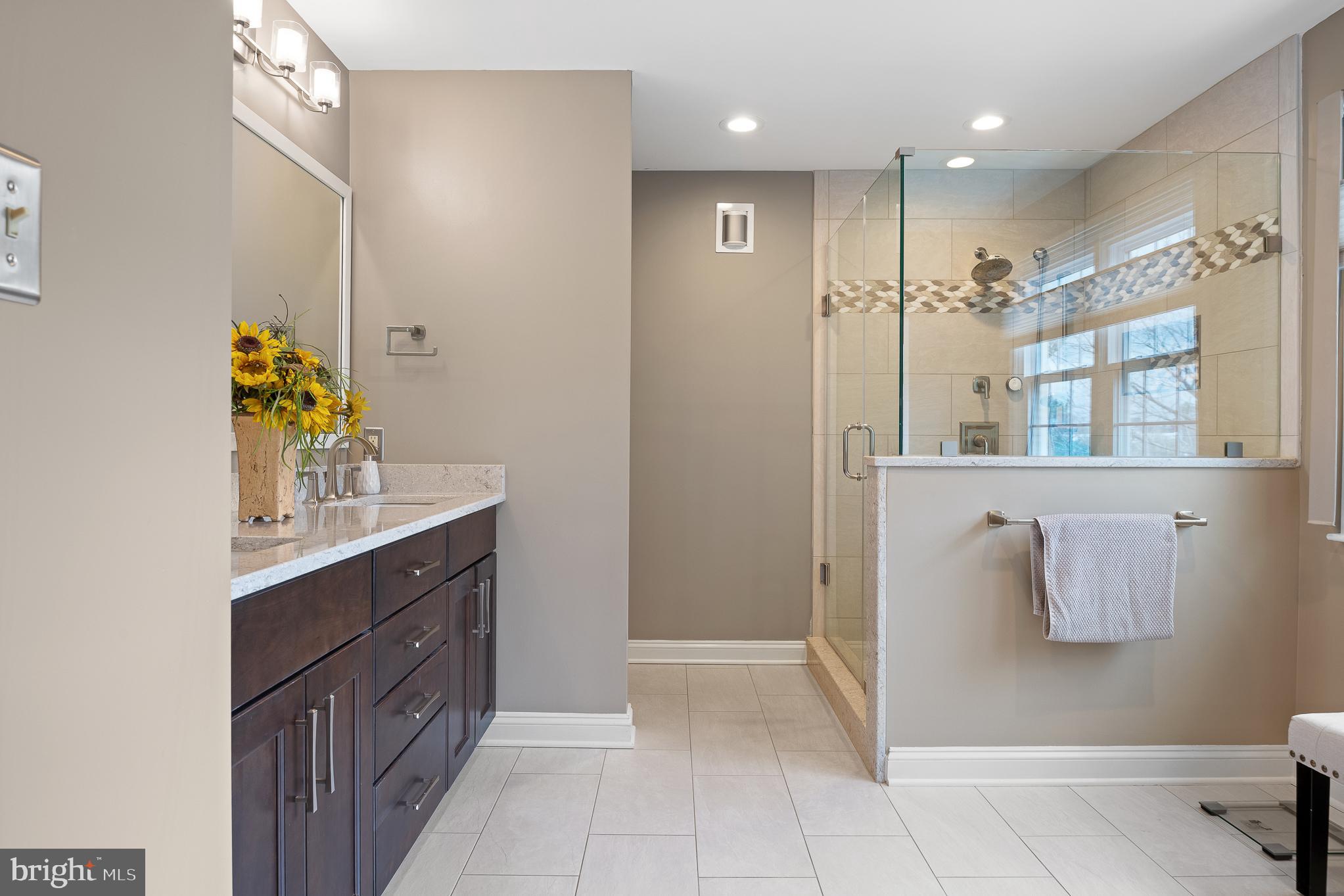 SUMMERFIELD - Residential