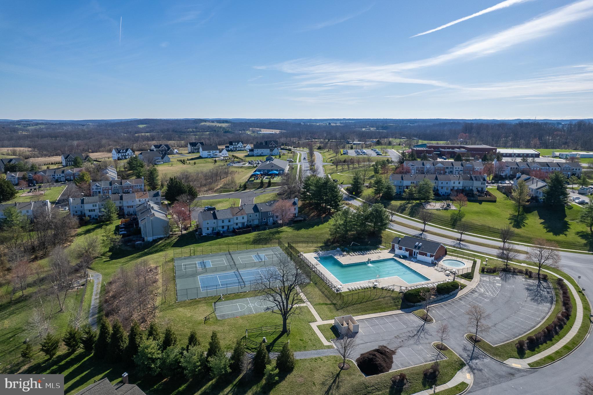 SUMMERFIELD - Residential