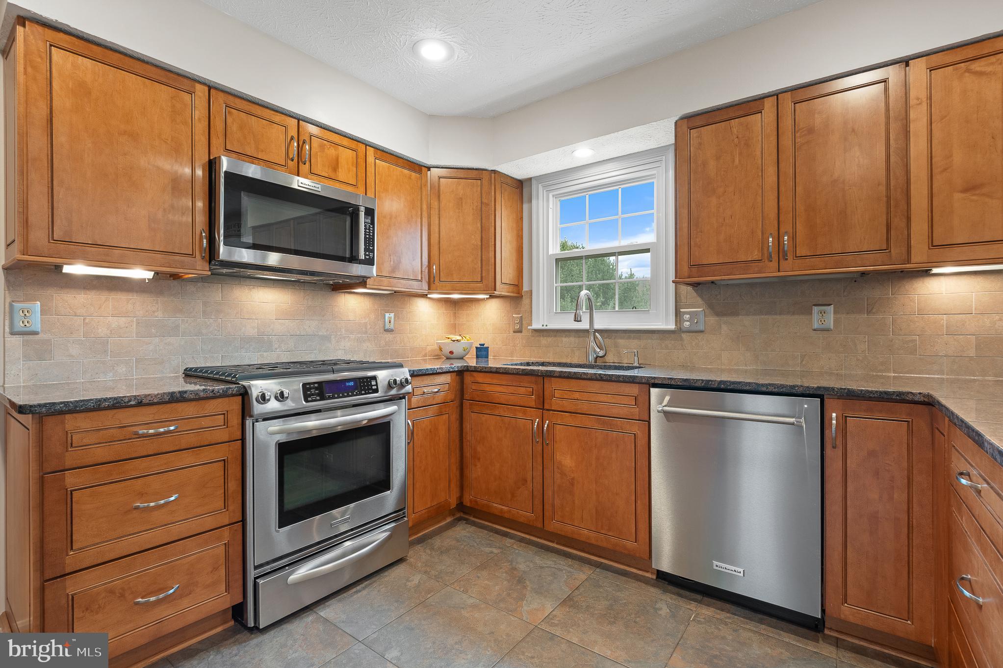 SUMMERFIELD - Residential