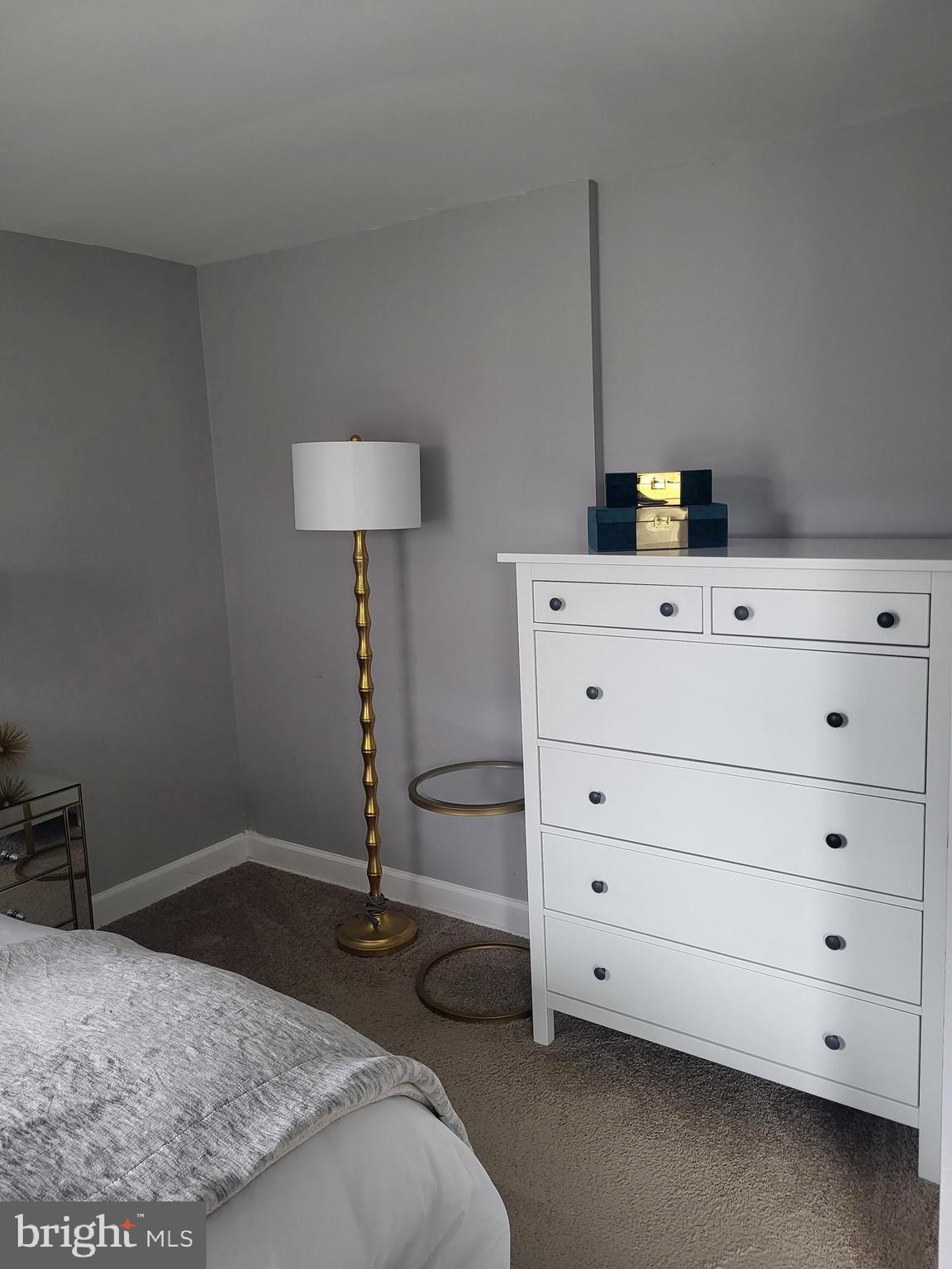 MAPLEWOOD - Residential