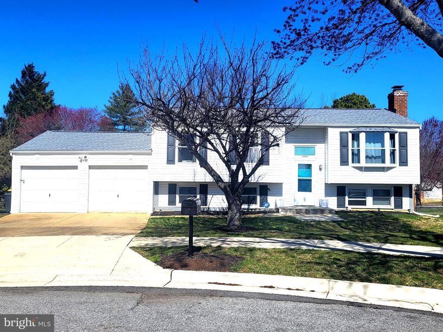 LOCATION,  LOCATED, LOCATION  JUST MINUTES FROM, Virginia and Washington, DC, plus  Andrews and Bolling Joint Bases. Don't walk, run this property will not be on the market long with over 1900 sq ft of living space, totally renovated has New Roof 2019, New Heat Pump/Air Central Air Condition,  new renovated kitchen with white cabinets and granite countertops , plus kitchen island, the best in open concept entertaining.    Every surface in the bathrooms replaced with new tile and vanities, hardwood floors throughout, plus new lighting in the entire home.  Current owners have invested extensively in landscaping the backyard with pavers to make an amazing area for entertaining  with the expansive deck( recently stained).

MASK AND SHOES COVERS REQUIRED, IF FEELING SICK PLEASE RESCHEDULE.